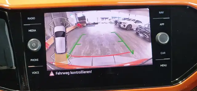 Volkswagen T-Cross view 13