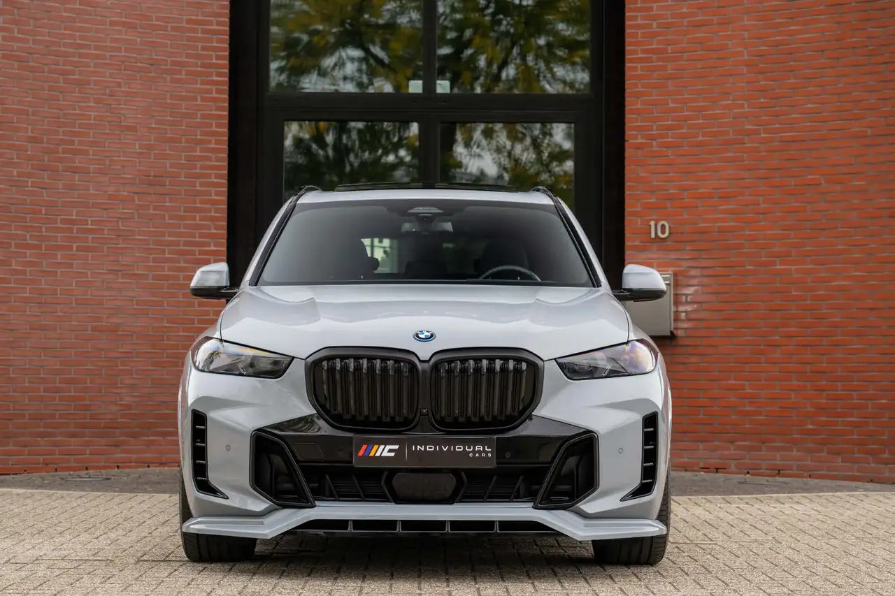 BMW X5 xDrive50e M-Sport Pro B&W Pano Trekhaak HuD 22'', миниатюра 4