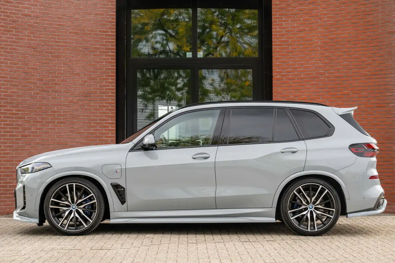 BMW X5 xDrive50e M-Sport Pro B&W Pano Trekhaak HuD 22'', миниатюра 6