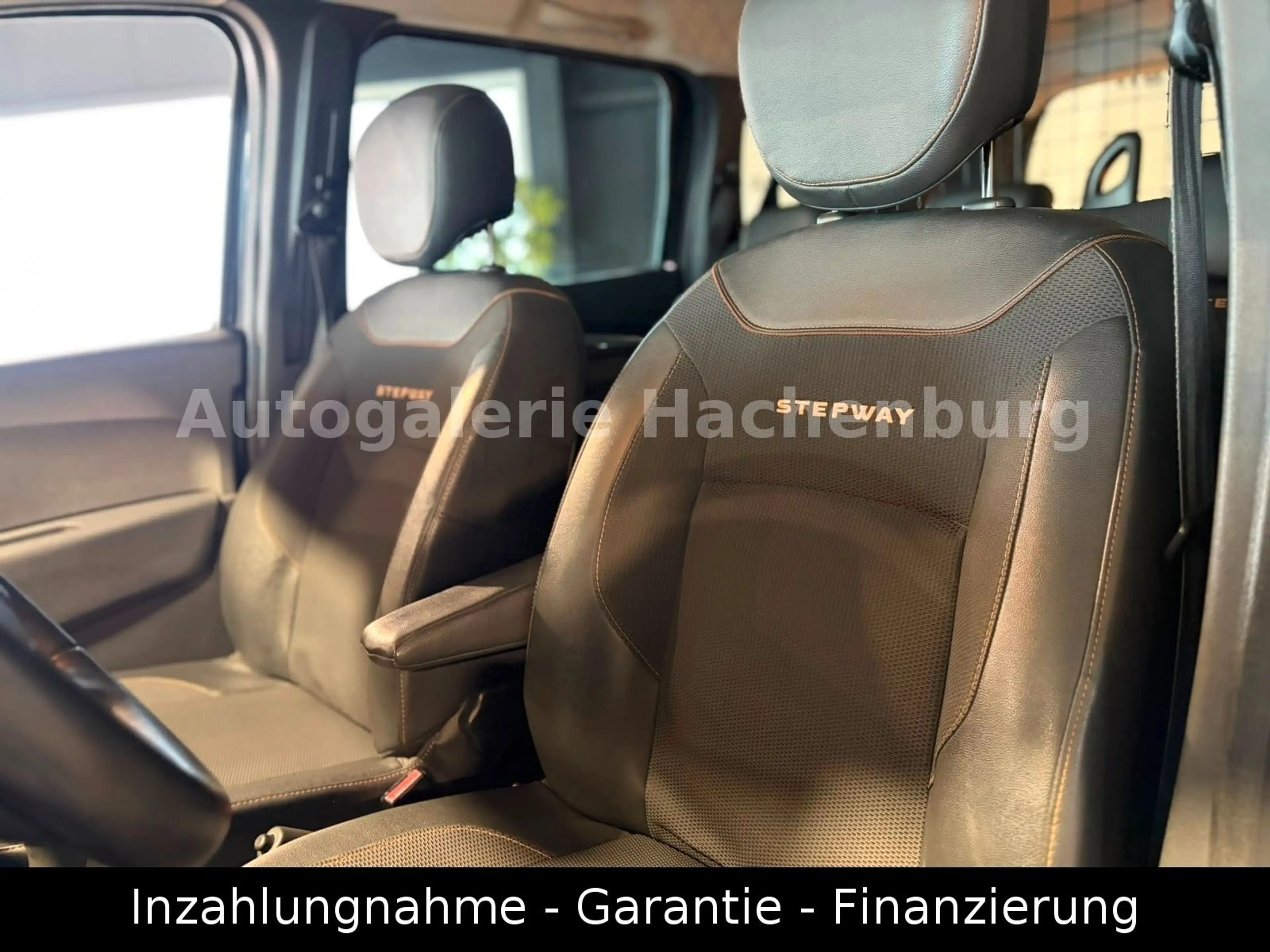 Dacia Lodgy Stepway Celebration/Leder/Navi/CAM/GARANT — photo 11