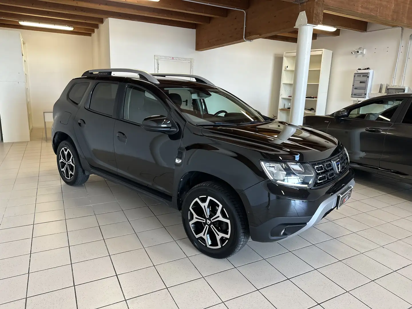 Dacia Duster Duster II 2018 1.5 blue dci Essential 4x2 s Nero - 2