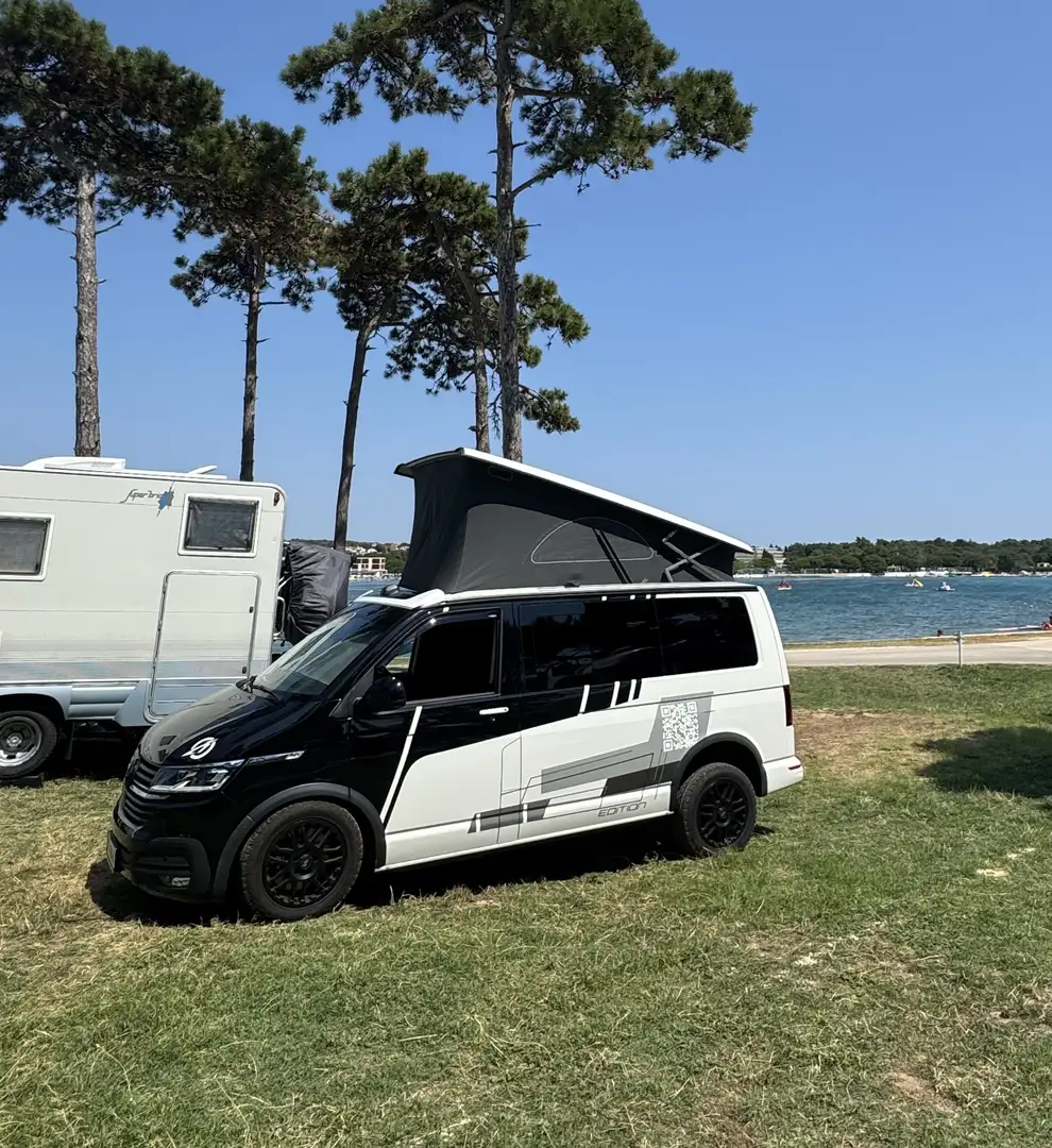 Volkswagen T6.1 California Weiß - 1