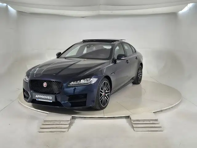 Jaguar XF 2.0d R-Sport awd 180cv auto
