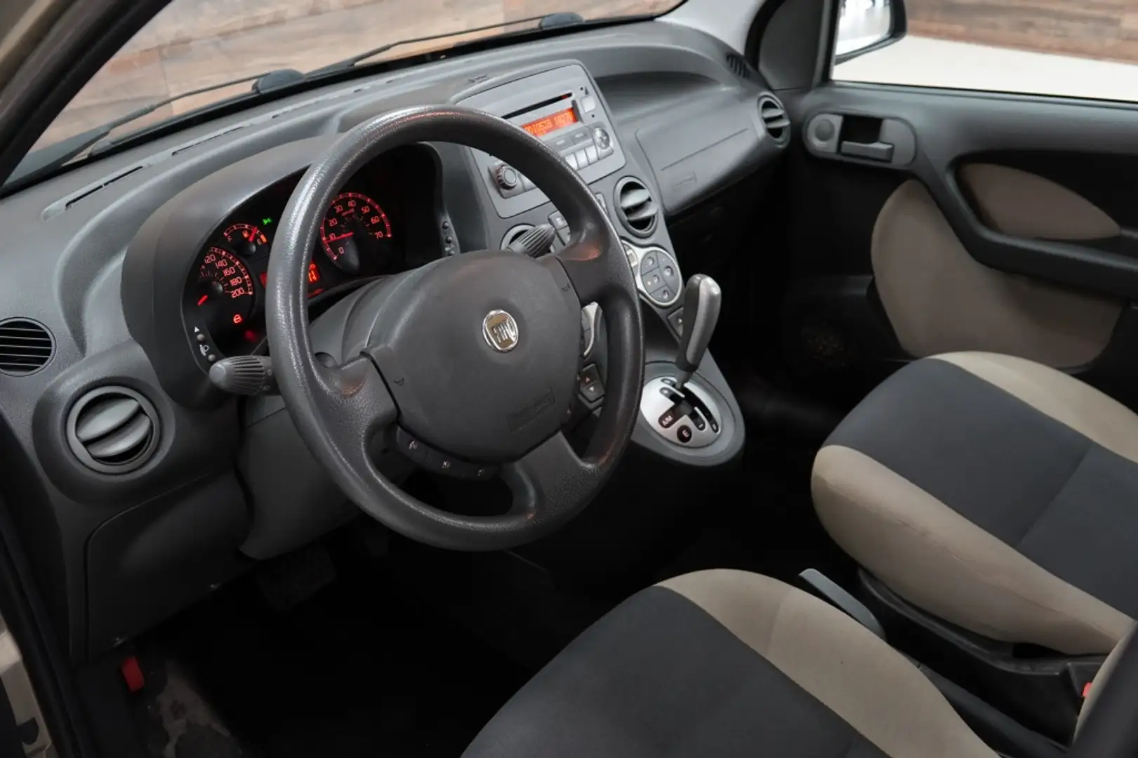 Fiat Panda 1.2 Emotion | AIRCO | AUTOMAAT | Beige - 2