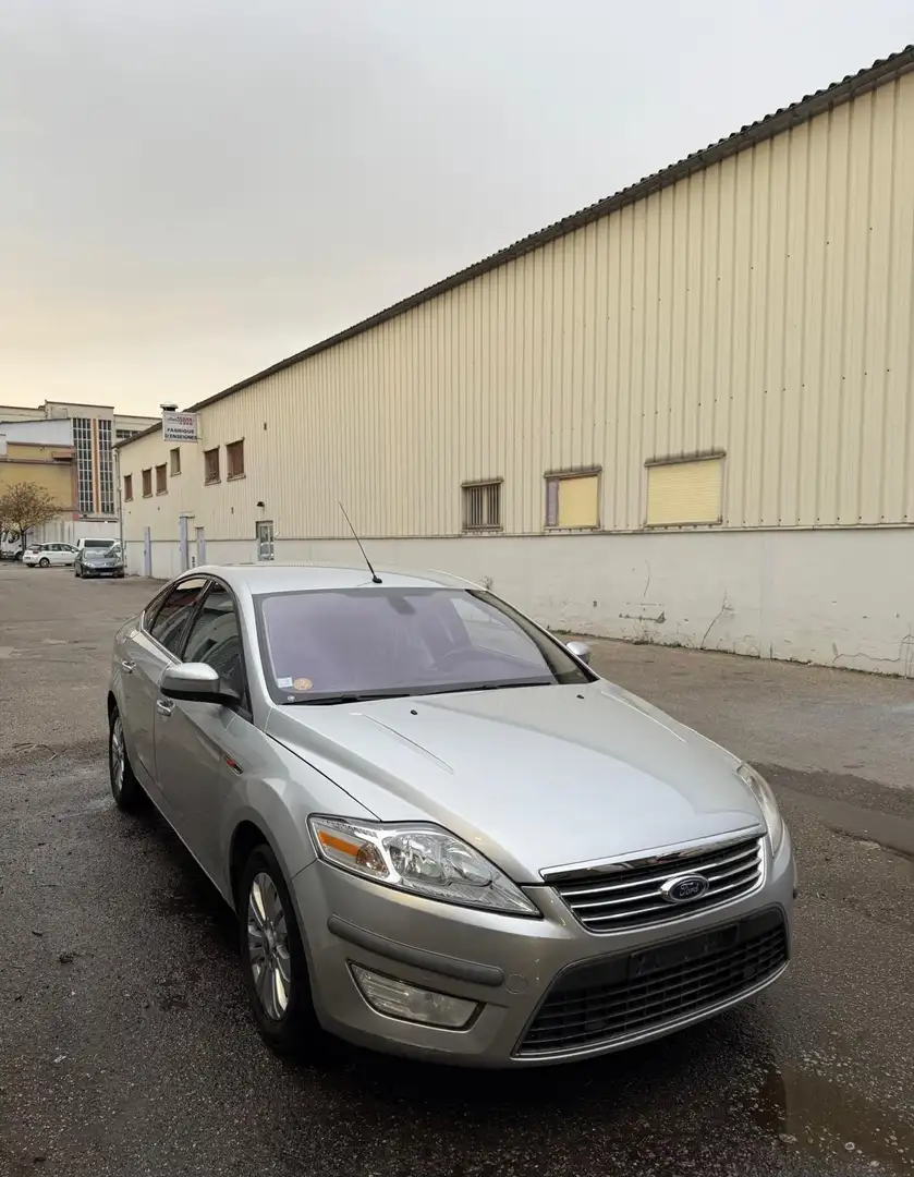 Ford Mondeo 2.0 TDCi 140 DPF Ghia - 1