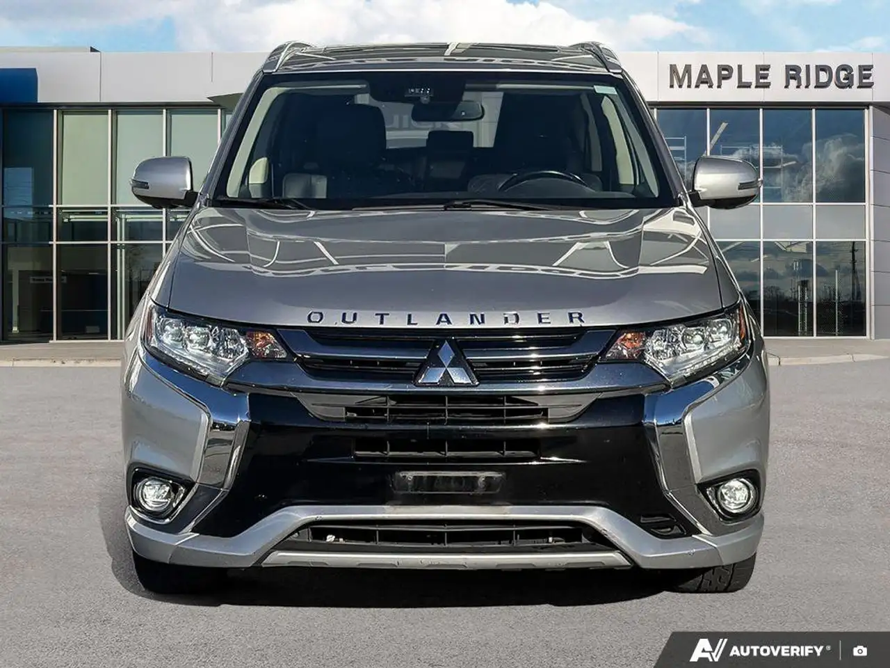 Mitsubishi Outlander photo Mitsubishi Outlander