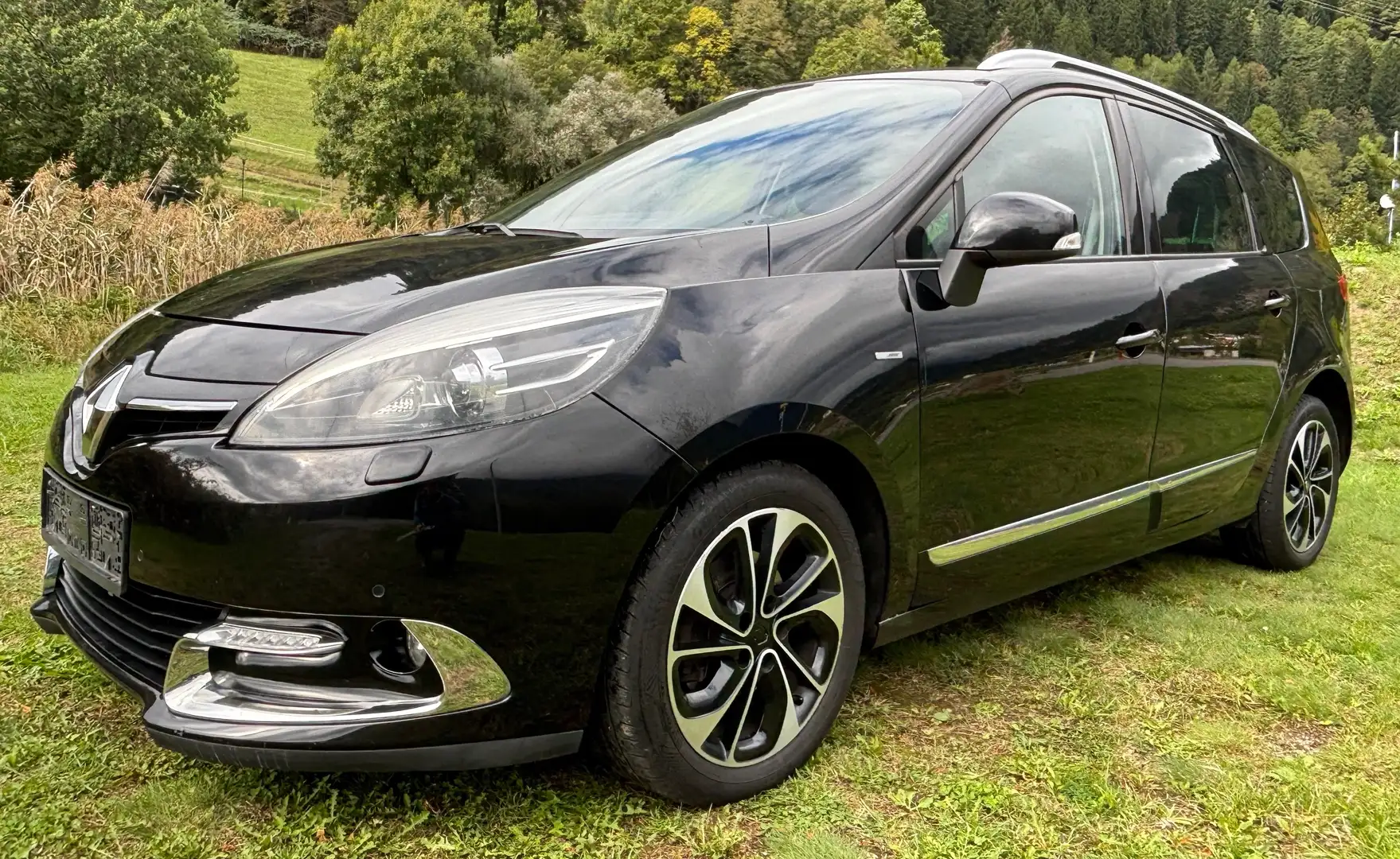 Renault Grand Scenic Grand Scénic Energy dCi 130 Euro 6 Bose Edition Schwarz - 1