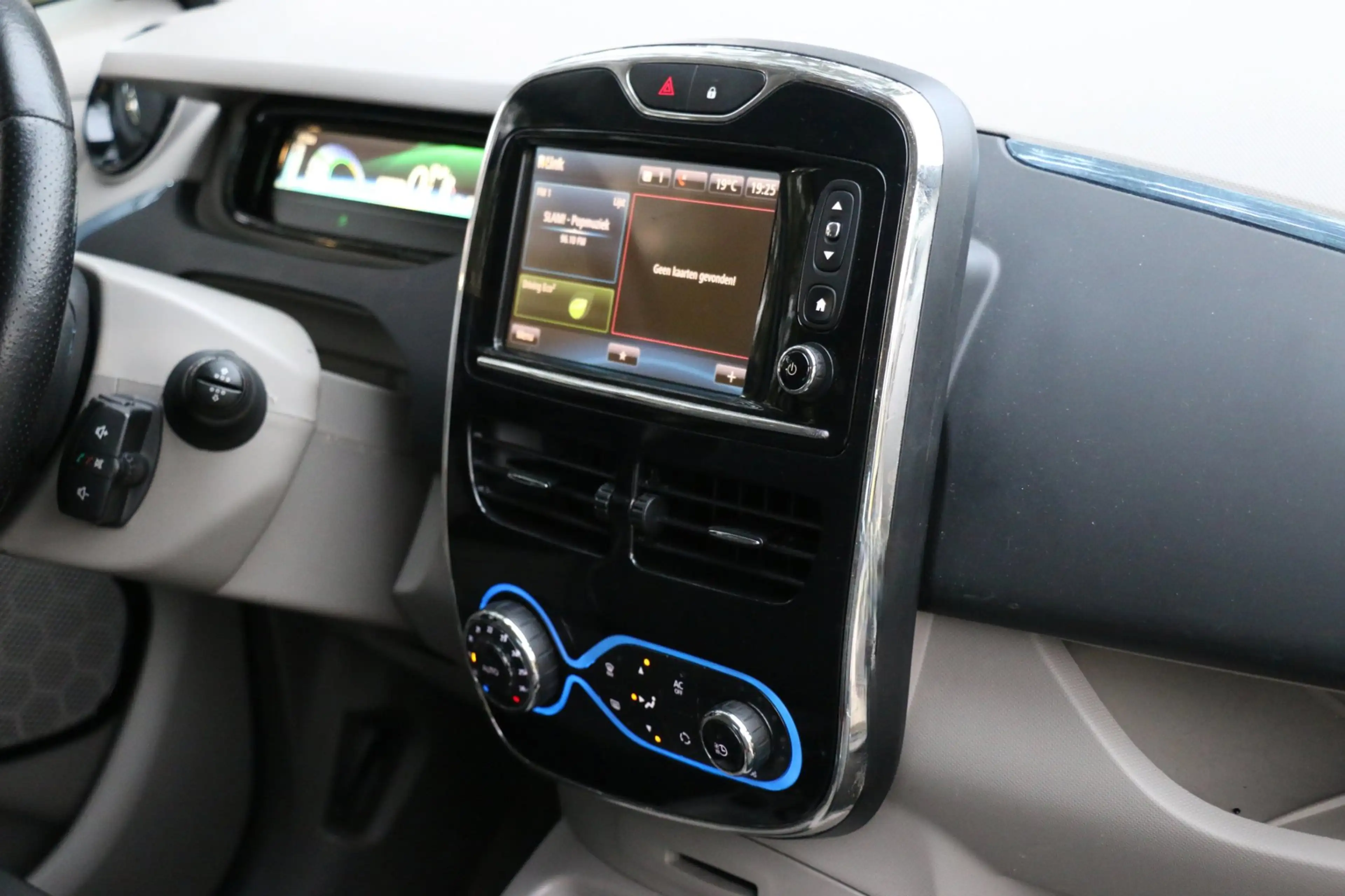 Renault ZOE Q210 Zen incl Accu ZWART Quickcharge 22 kWh koop A — photo 43