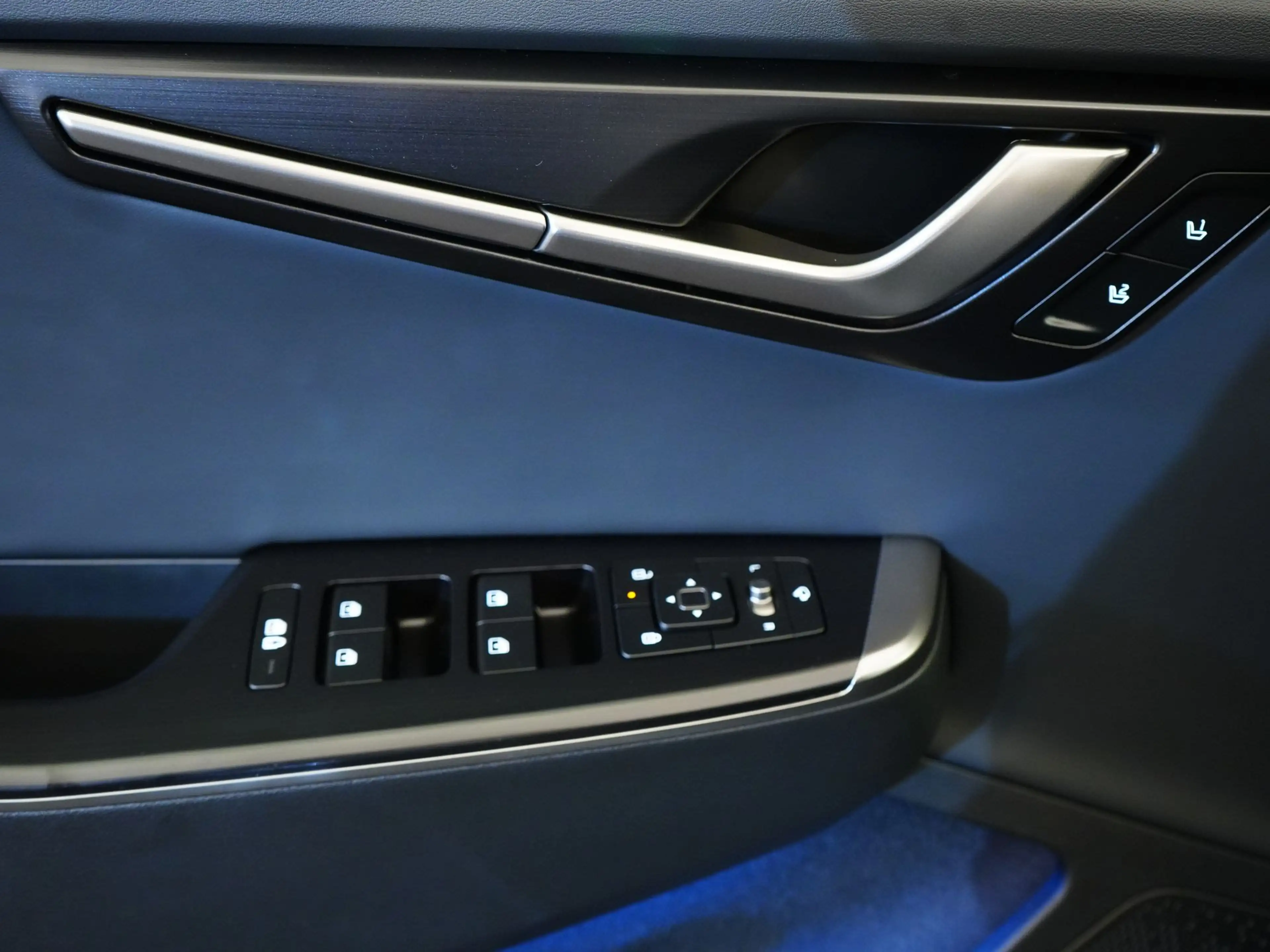 Kia EV6 Business Plus — photo 13