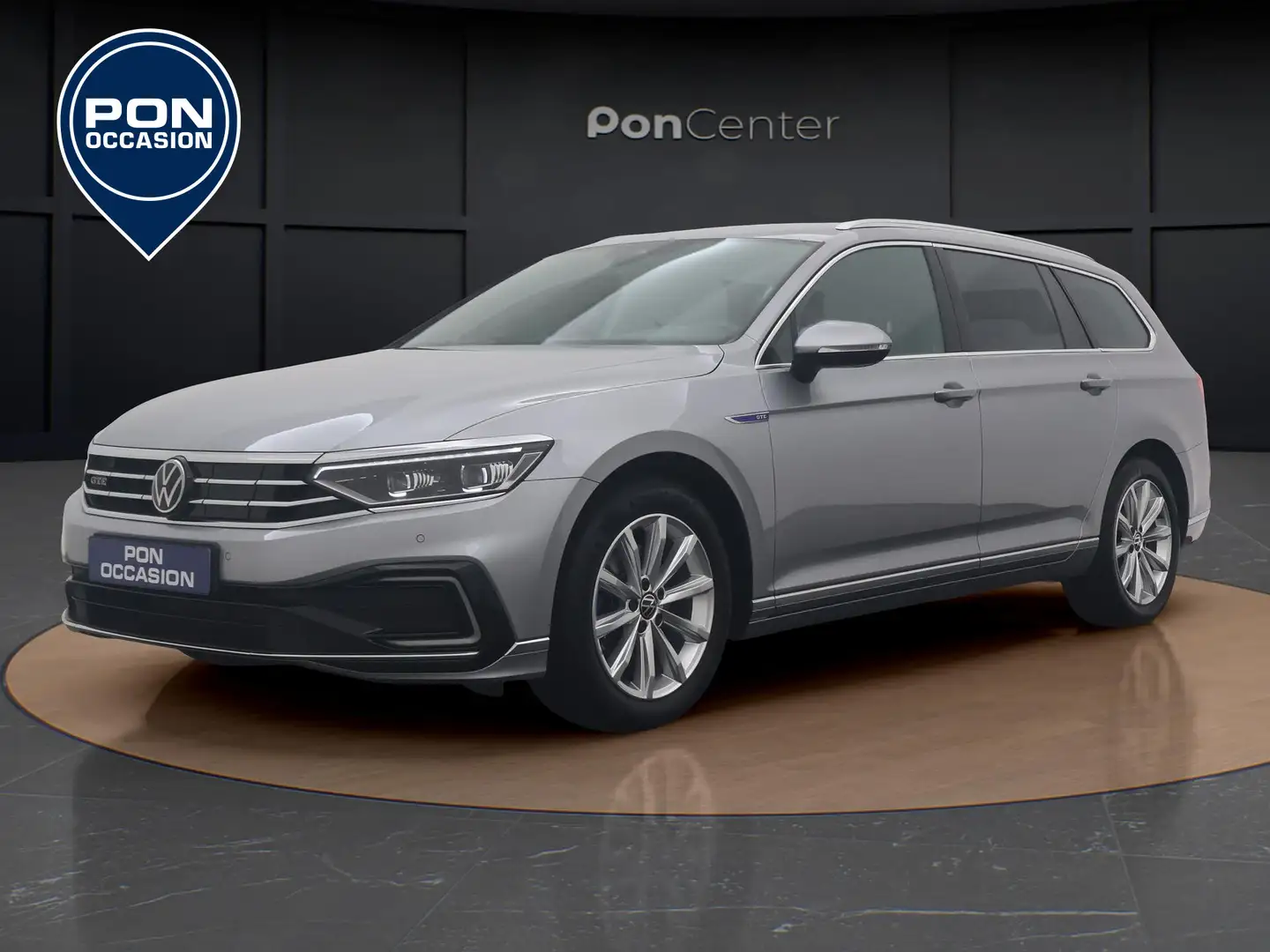 Volkswagen Passat Variant 1.4 TSI PHEV GTE Business | Navigatie | Camera | A Grijs - 1