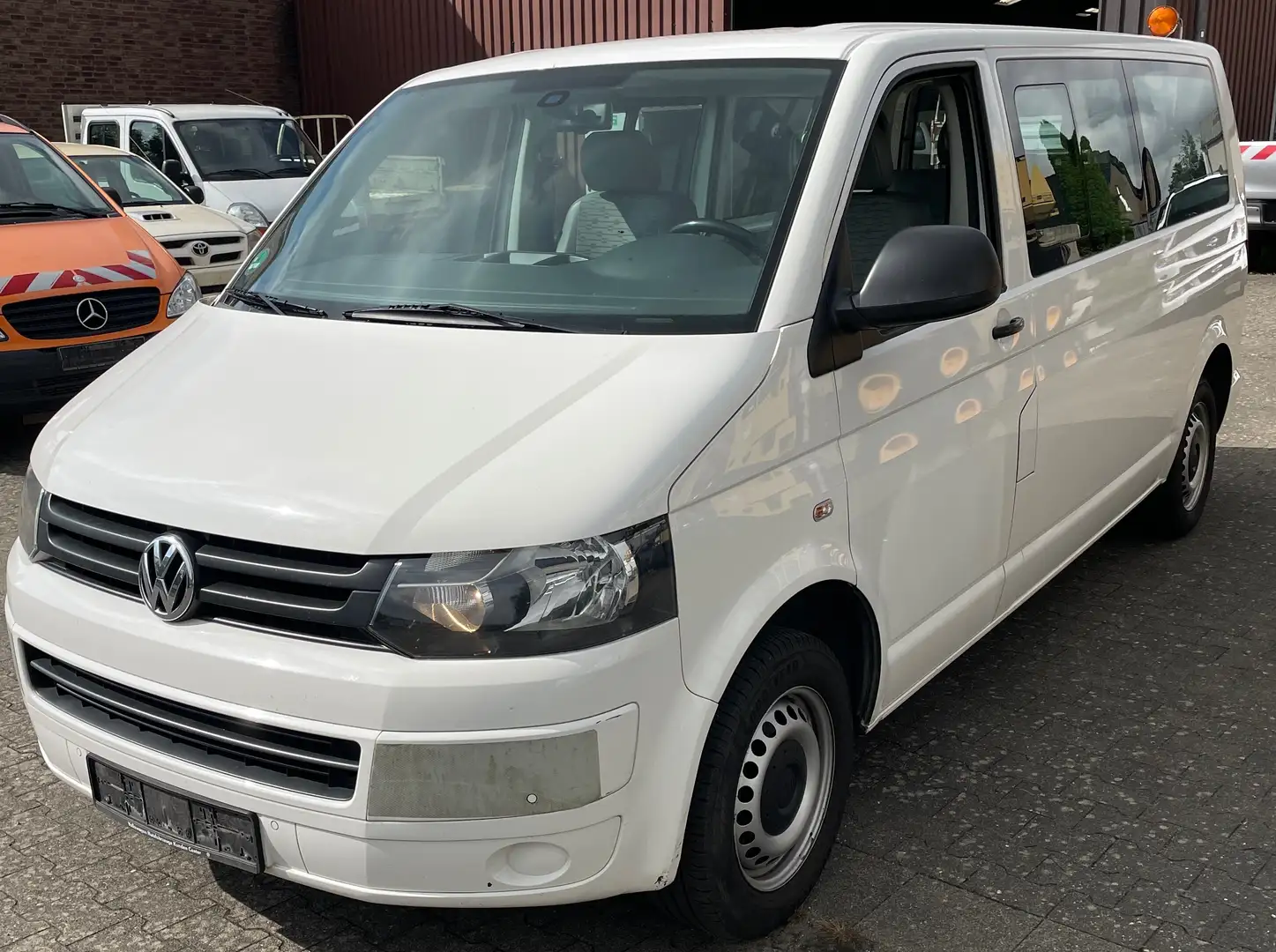 Volkswagen T5 Transporter Lang 4MOTION Comfortline Blanc - 1