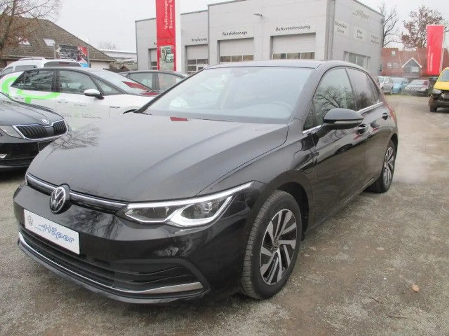 Volkswagen Golf VIII Lim. Style eHybrid+NAV+AHK+ergoFahrers Zwart - 1