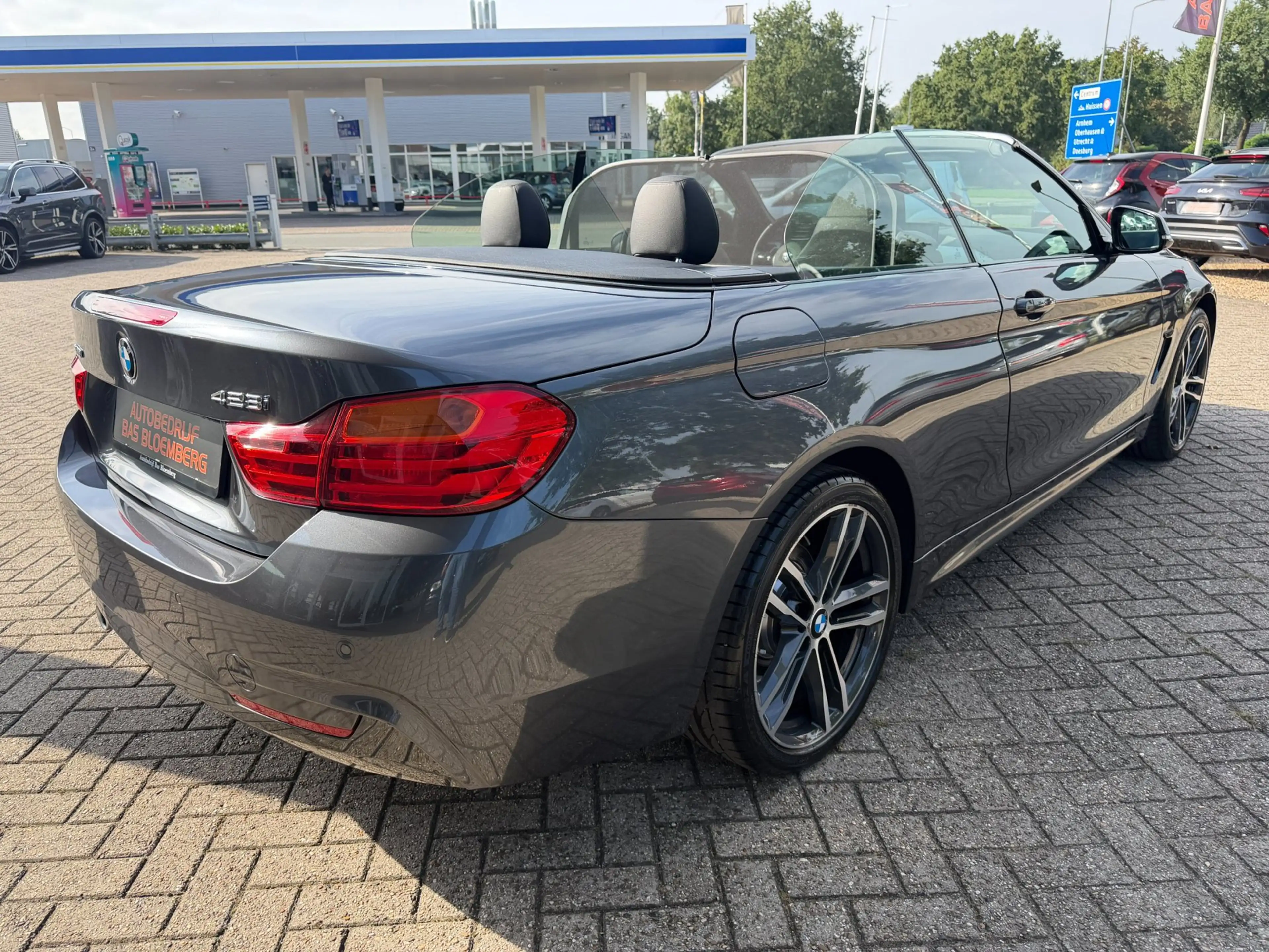 BMW 428 4-serie Cabrio 428i xDrive High Executive, Automaa — photo 3