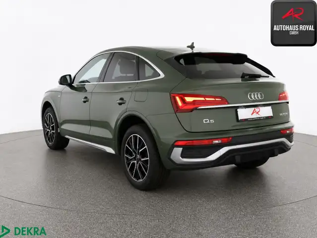 Audi Q5 view 3