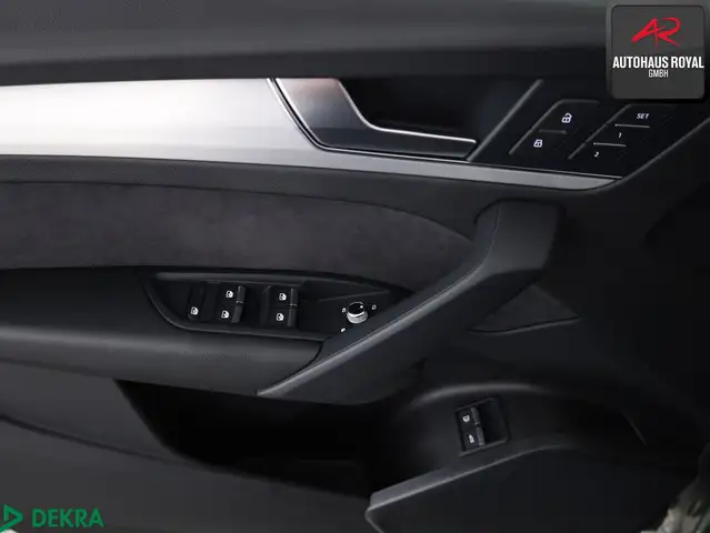 Audi Q5 view 15
