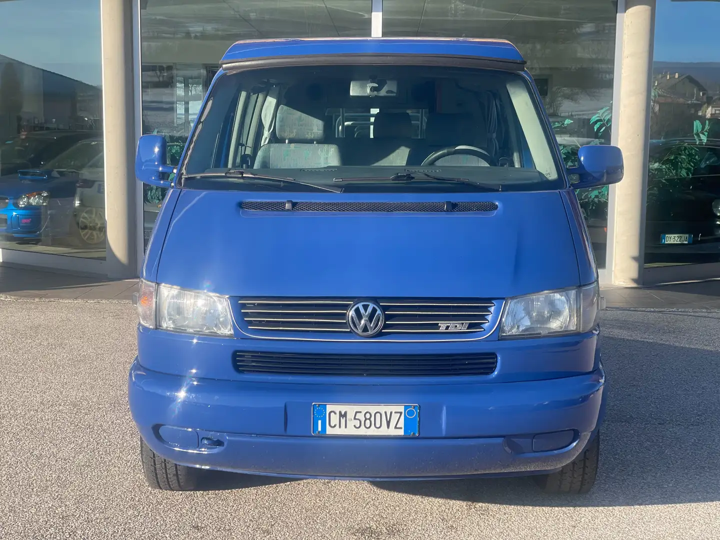 Volkswagen T4 California Caravelle 2.5 tdi GL 102cv Albastru - 2