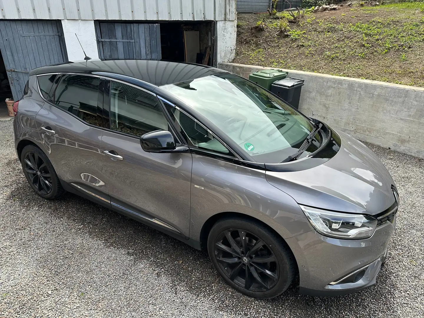 Renault Scenic Scenic ENERGY TCe 130 BOSE EDITION Silber - 1