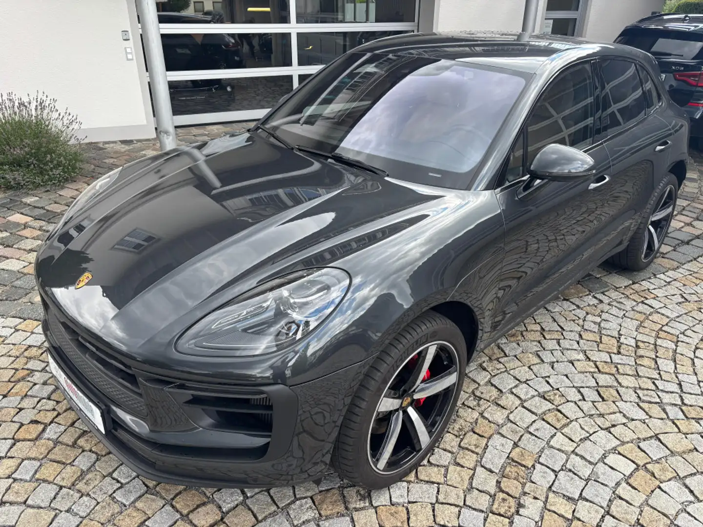 Porsche Macan S Burmester|PASM|Keyless|PDLS|ACC|Privacy Grau - 2