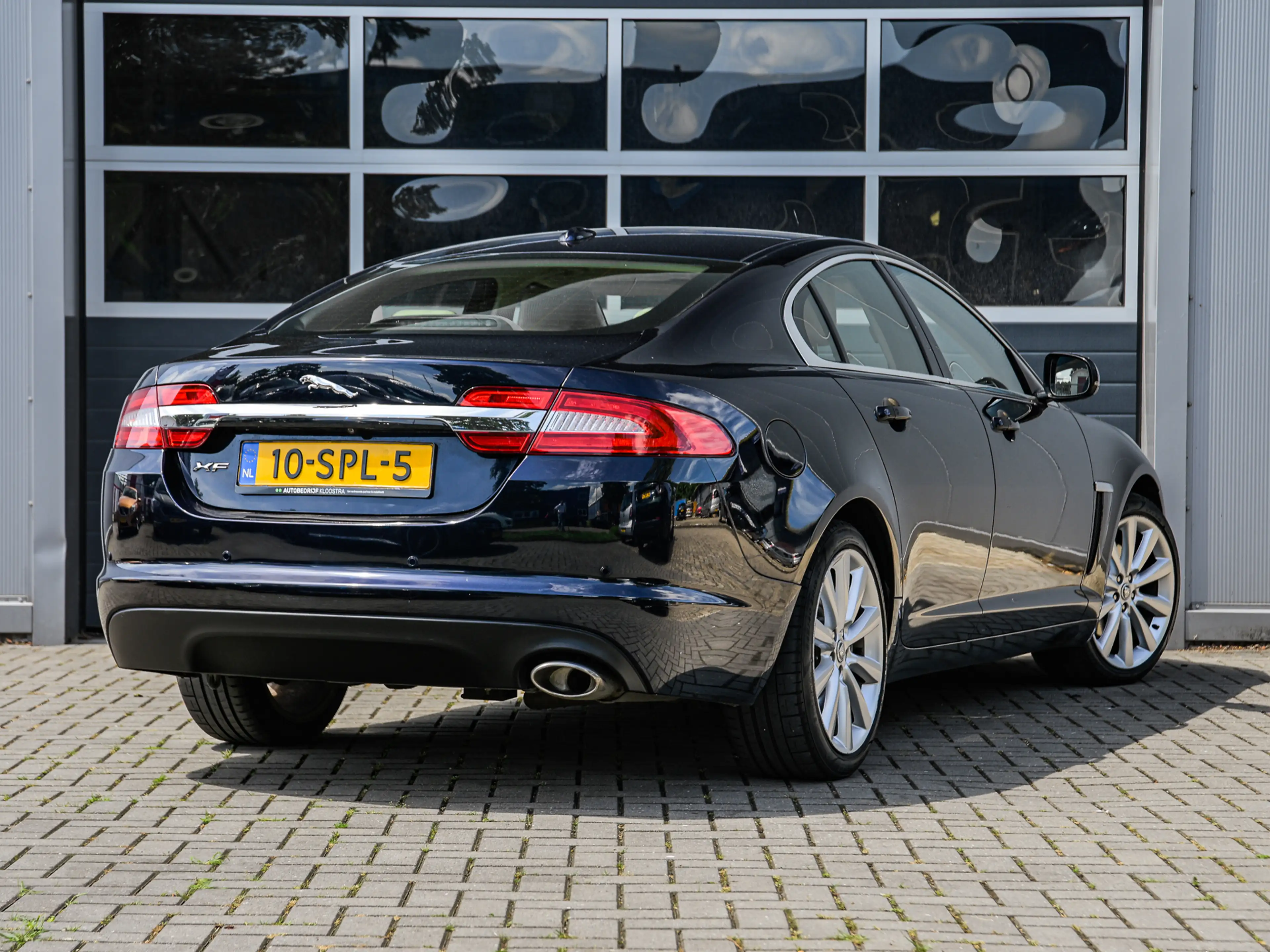 Jaguar XF 2.2D | Leder | Xenon | Keyless | Camera | Navi | P — photo 2