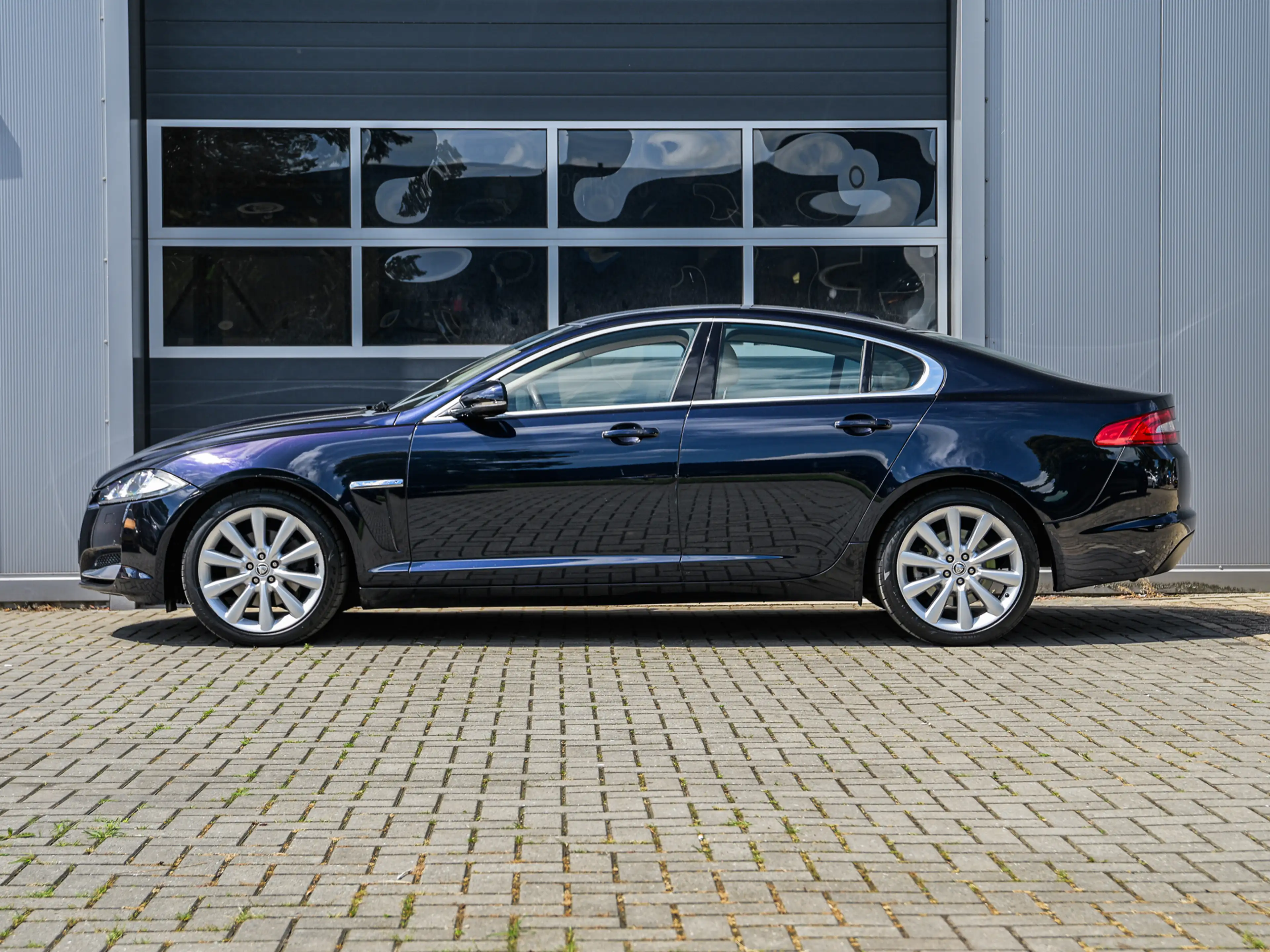 Jaguar XF 2.2D | Leder | Xenon | Keyless | Camera | Navi | P — photo 4