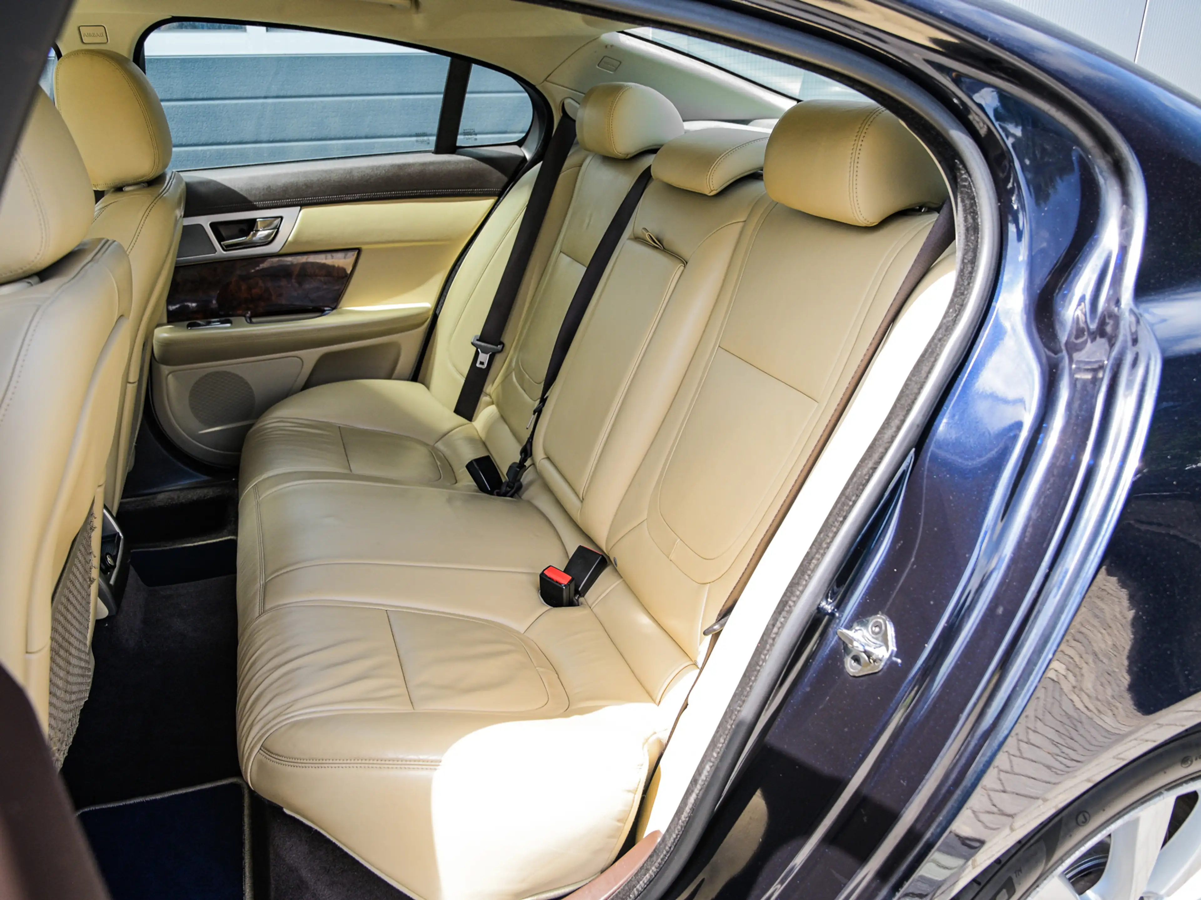 Jaguar XF 2.2D | Leder | Xenon | Keyless | Camera | Navi | P — photo 6