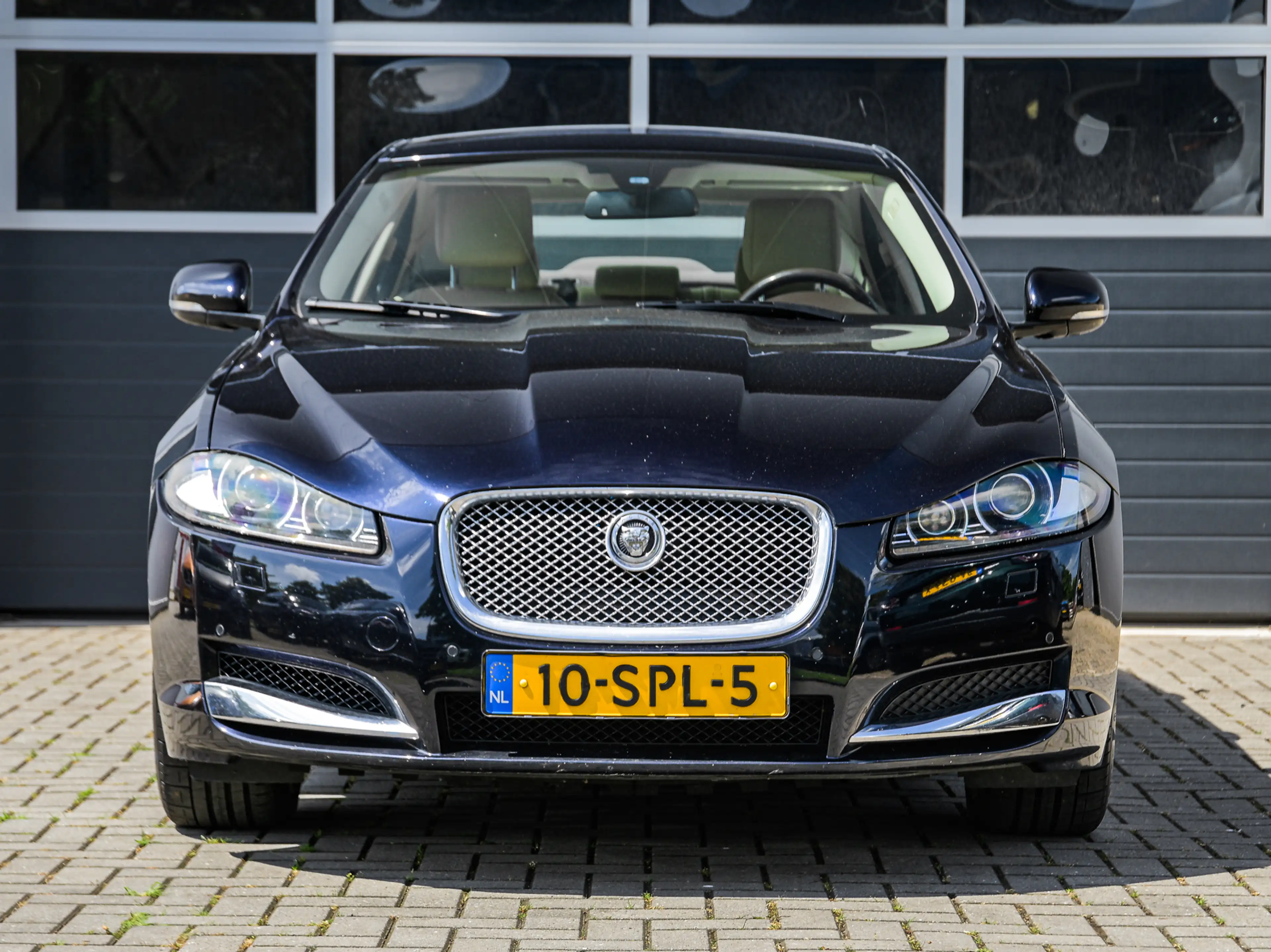 Jaguar XF 2.2D | Leder | Xenon | Keyless | Camera | Navi | P — photo 13