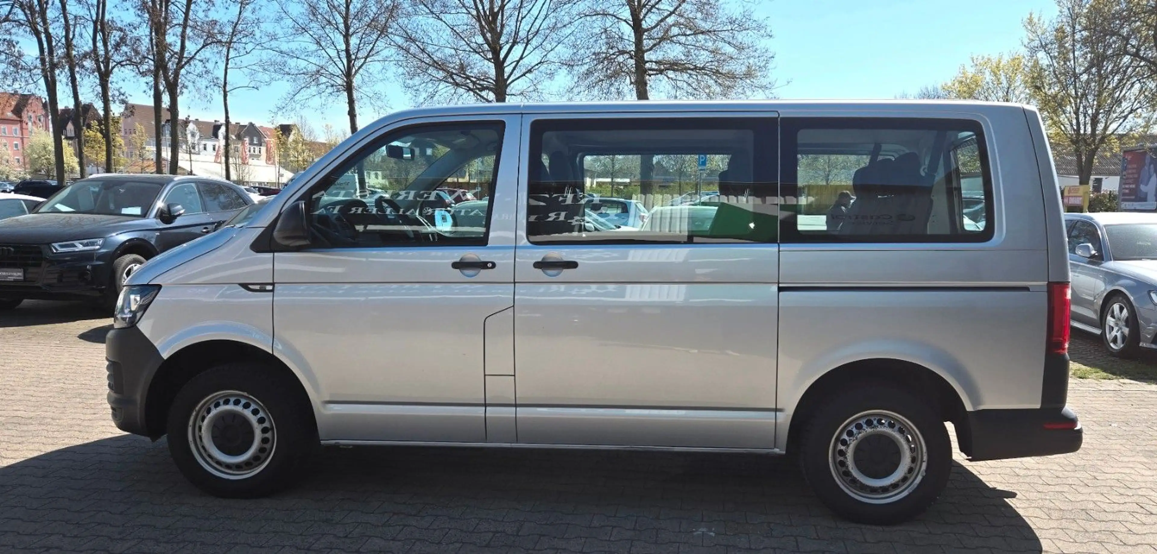 Volkswagen T6 Caravelle 9-Sitzer Anhängerkupplung Klima — photo 15