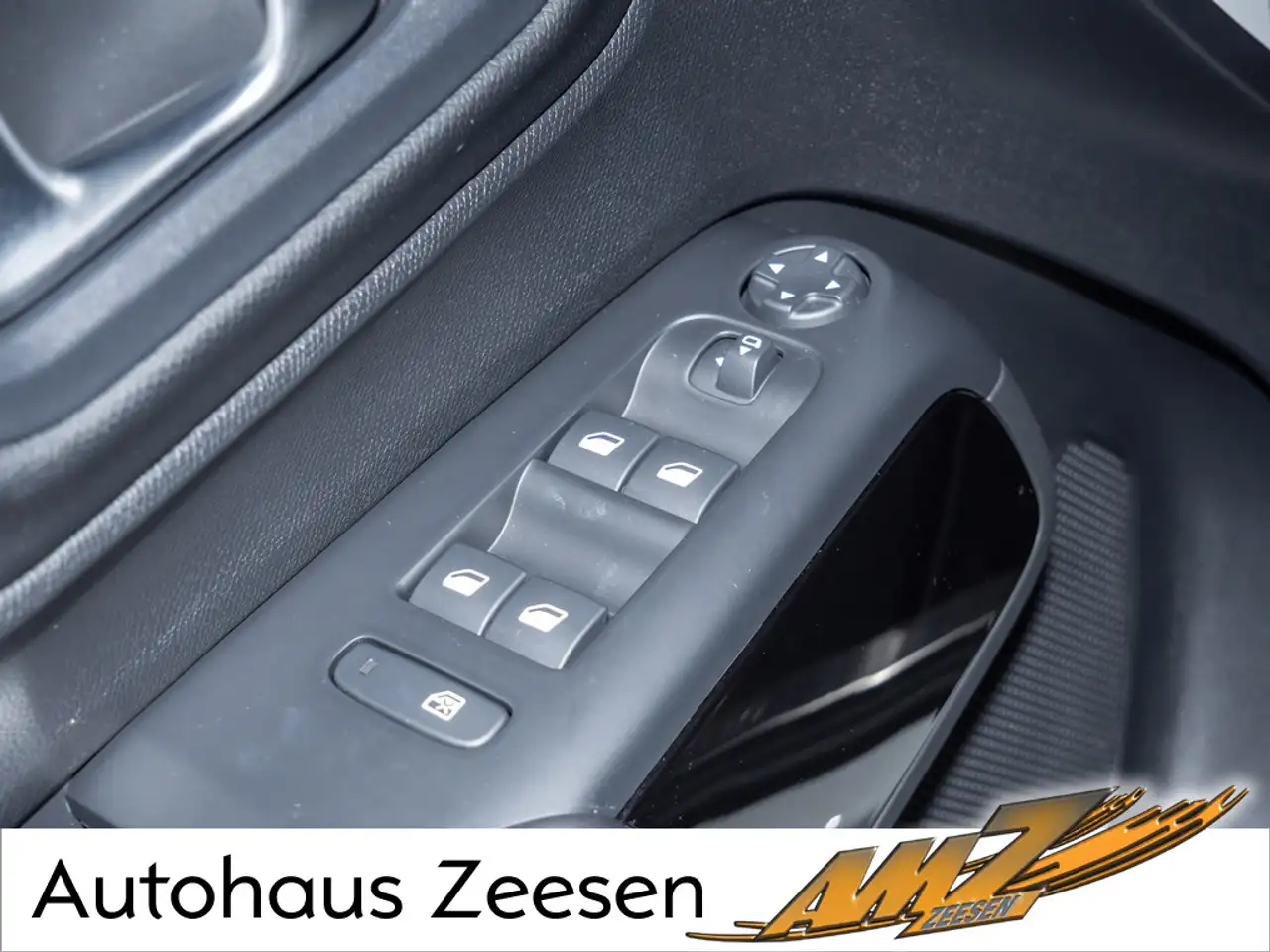 Citroen C5 Aircross PureTech 130 S&S EAT8 Shine Pack, миниатюра 17