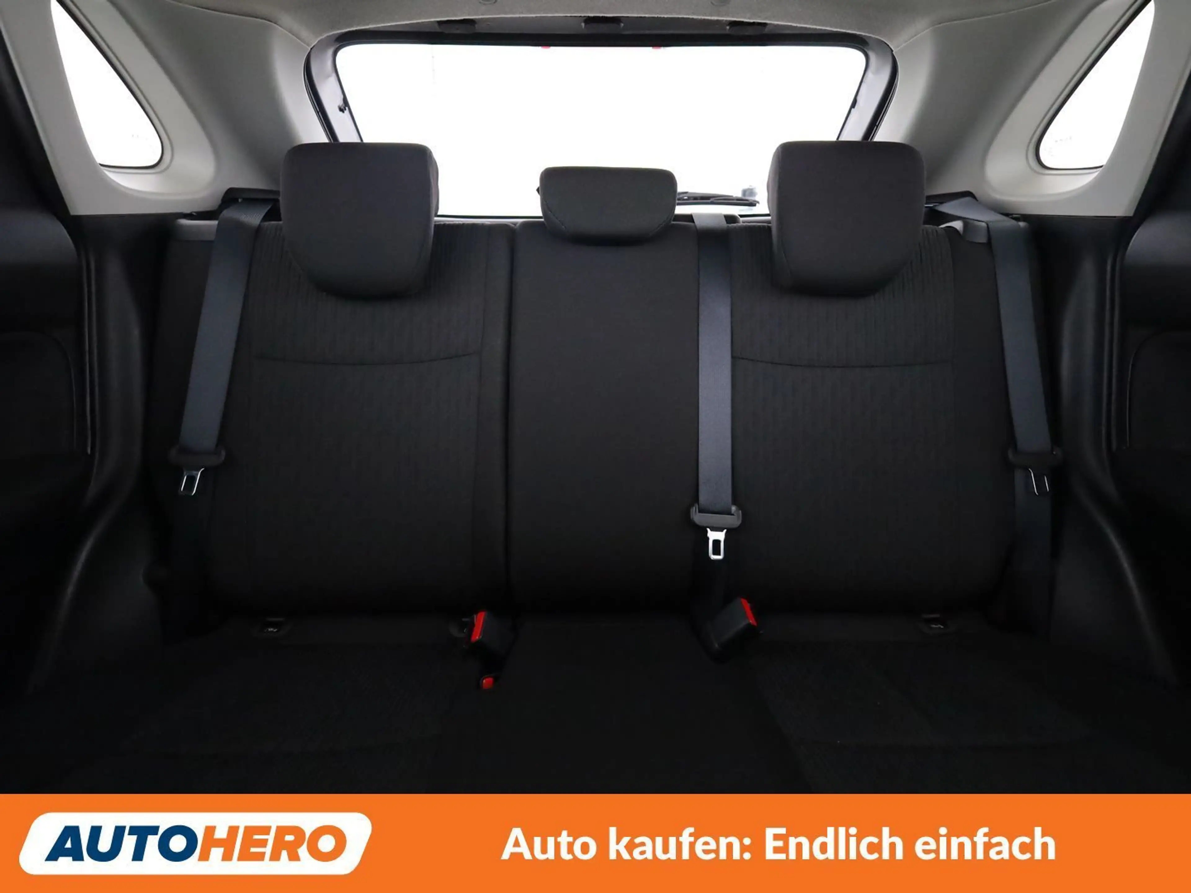 Suzuki Baleno 1.2 DualJet Flash — photo 15
