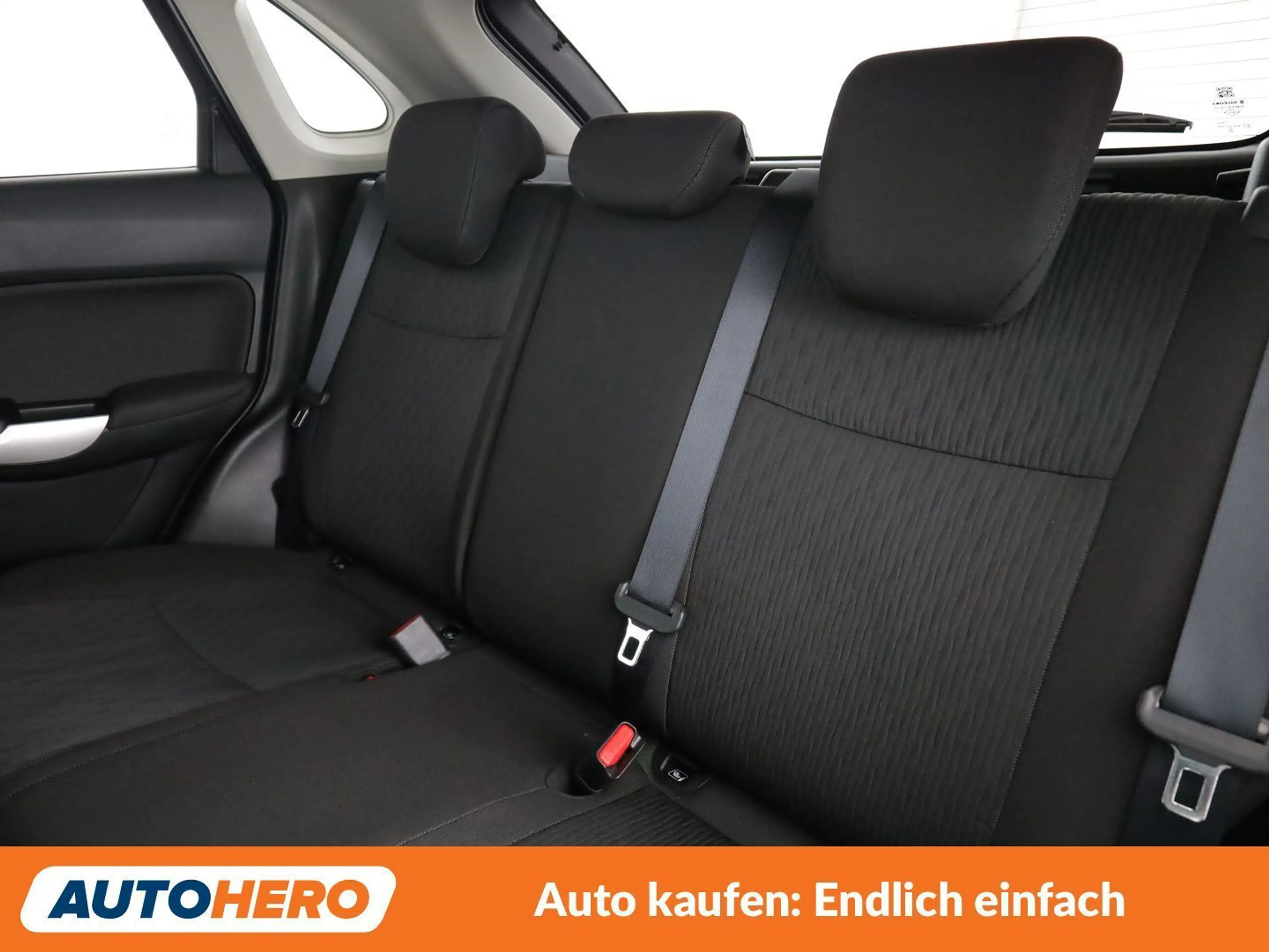 Suzuki Baleno 1.2 DualJet Flash — photo 14