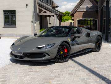 GTS / 4.435km / Grigio Scuro / Warranty 11.2027 / Front Lift / Racing seats / Carbon