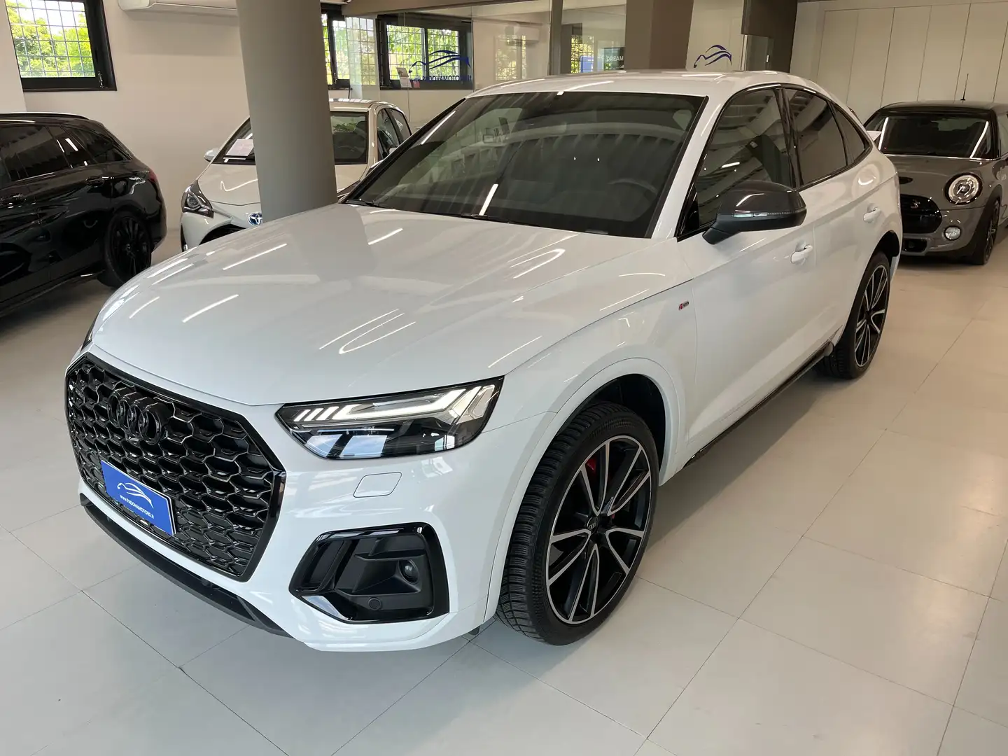 Audi Q5 Sportback 40TDI 204cv MHEV S-tronic QUATTRO S-line Bianco - 1