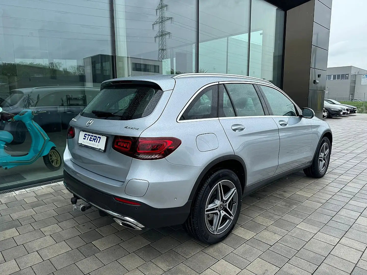 Mercedes-Benz GLC 300 de 4Matic *AMG Line*ANHÄNGER*FAHRASSISTENZ +* Argento - 2