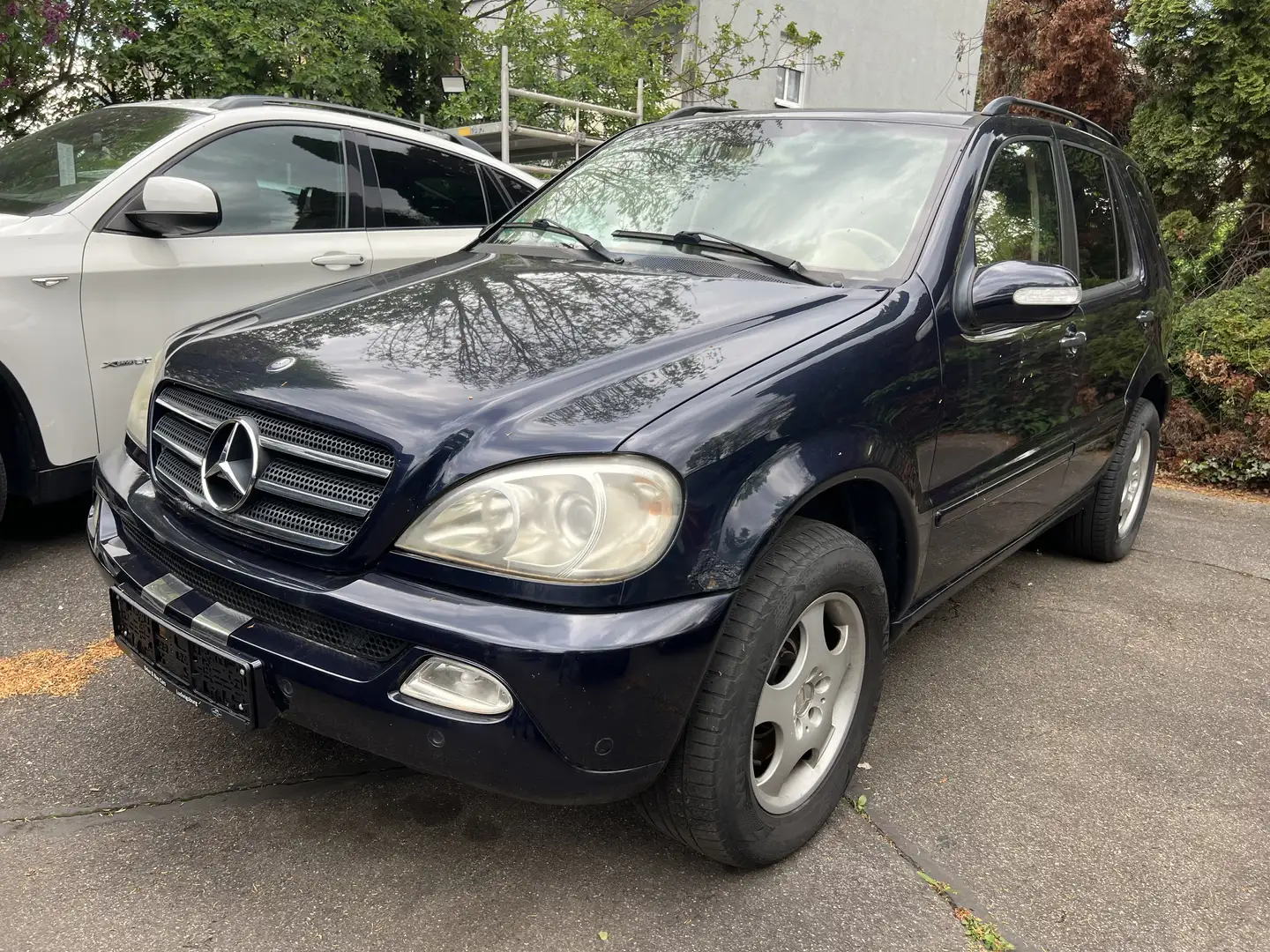 Mercedes-Benz ML 500 ML 500 / 7 Sitzer Bleu - 1