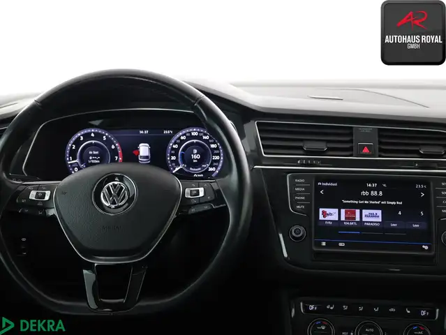 Volkswagen Tiguan view 15