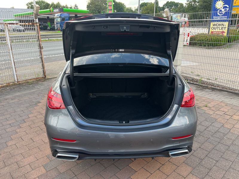 Mercedes-Benz C 300 d AMG AHK Leder LED DISTR Kamera Keyless g — photo 15