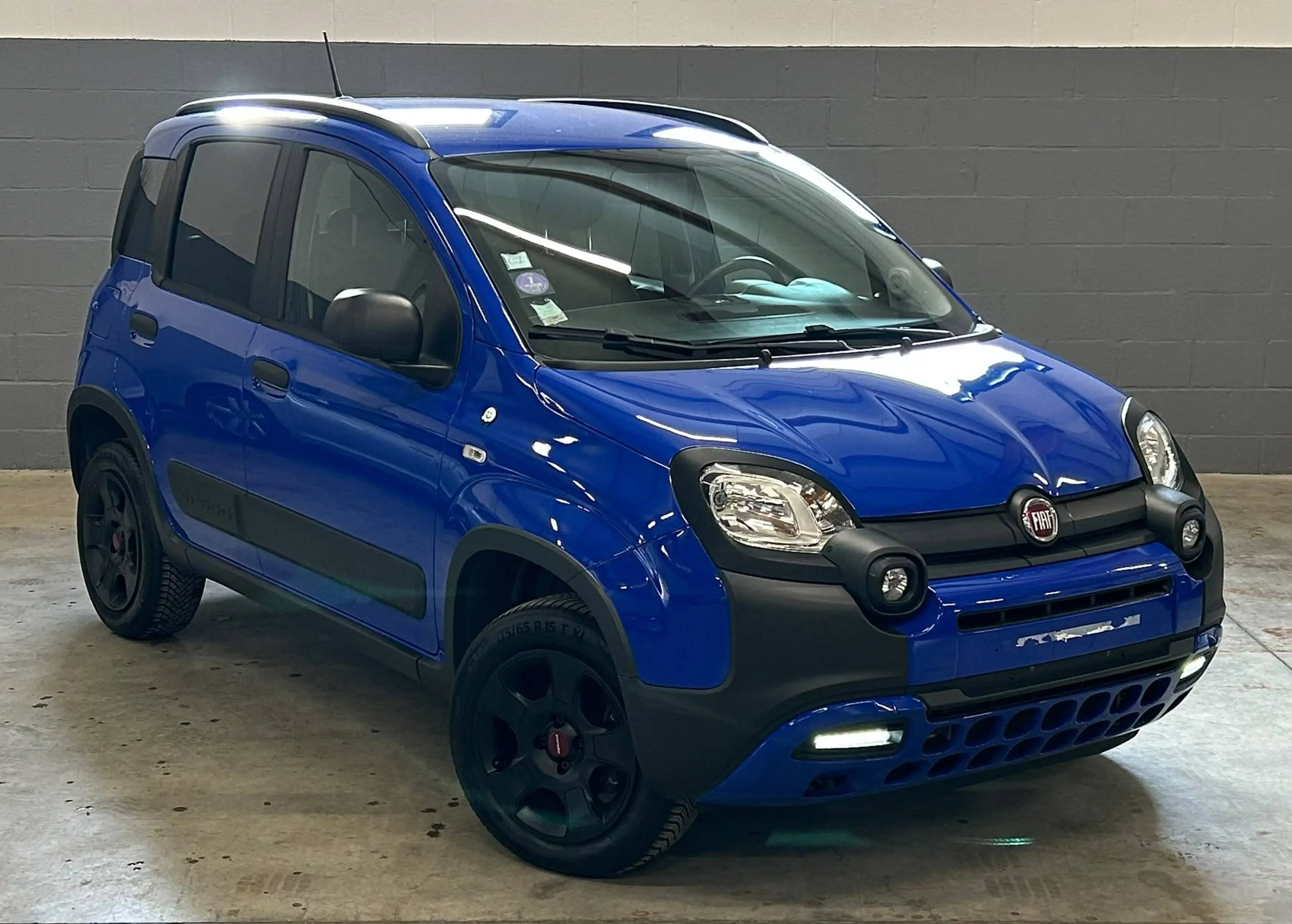 Fiat Panda 4x4 Cross 0,9I Série Waze Parfait état! Climatisation — photo 3