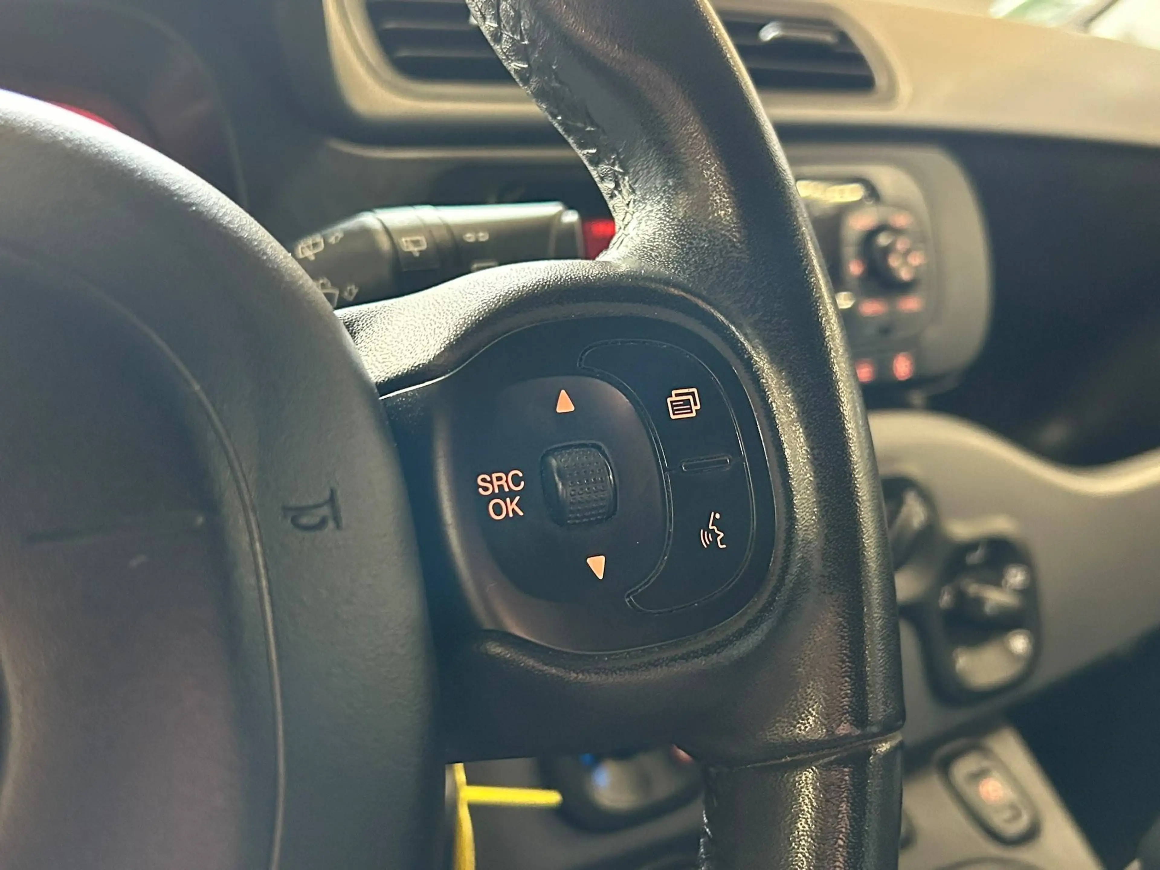Fiat Panda 4x4 Cross 0,9I Série Waze Parfait état! Climatisation — photo 14