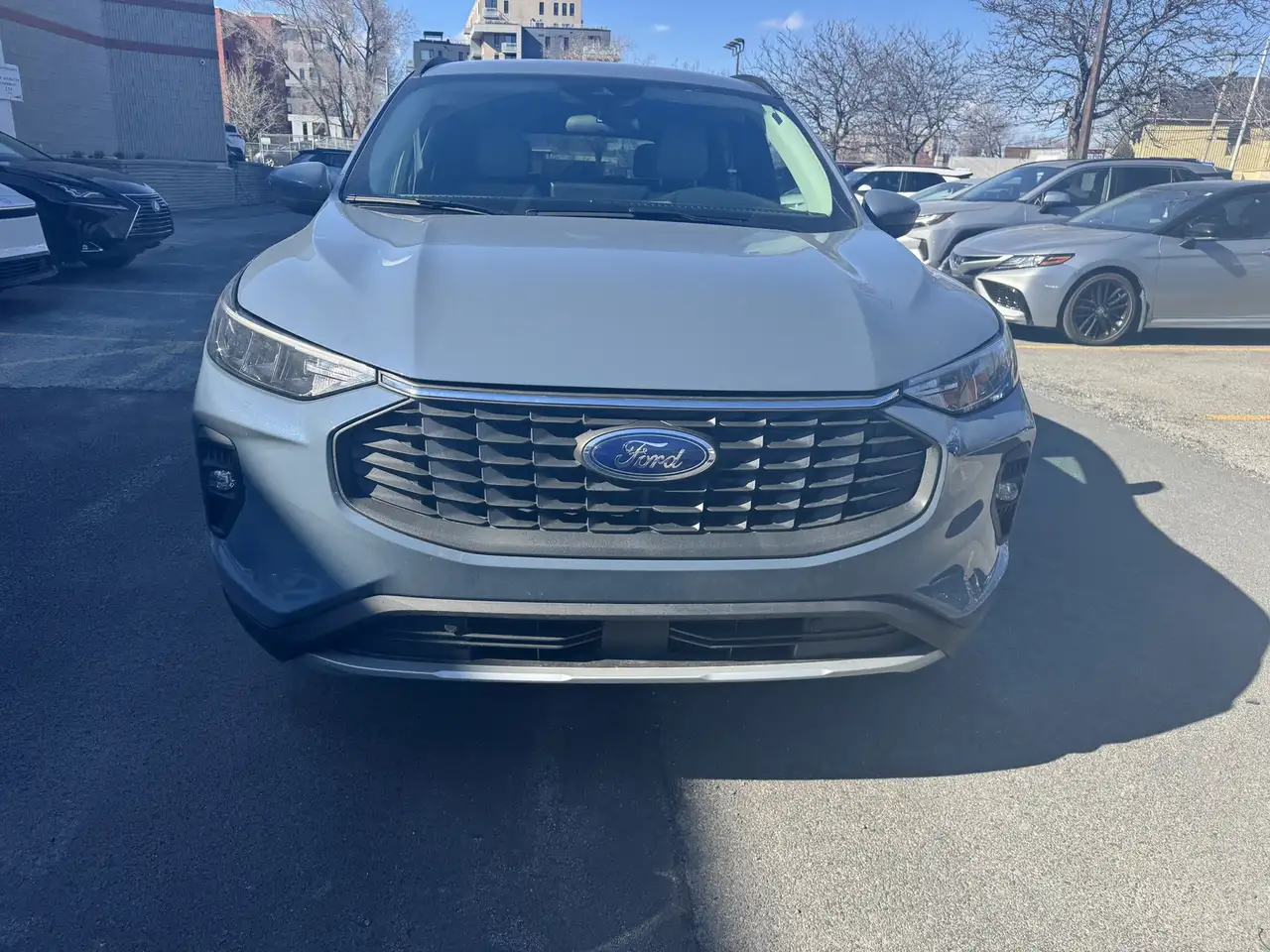 Ford Escape снимка Ford Escape
