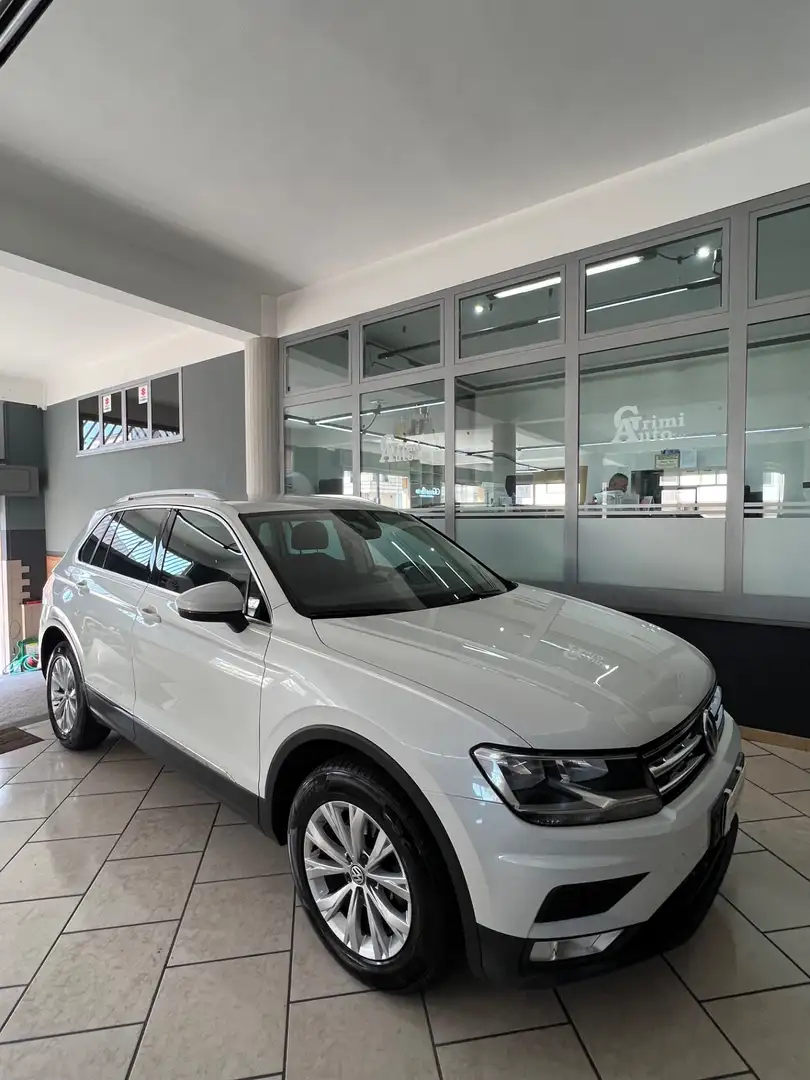 Volkswagen Tiguan Tiguan 2.0 TDI DSG 4MOTION BlueMotion Weiß - 1
