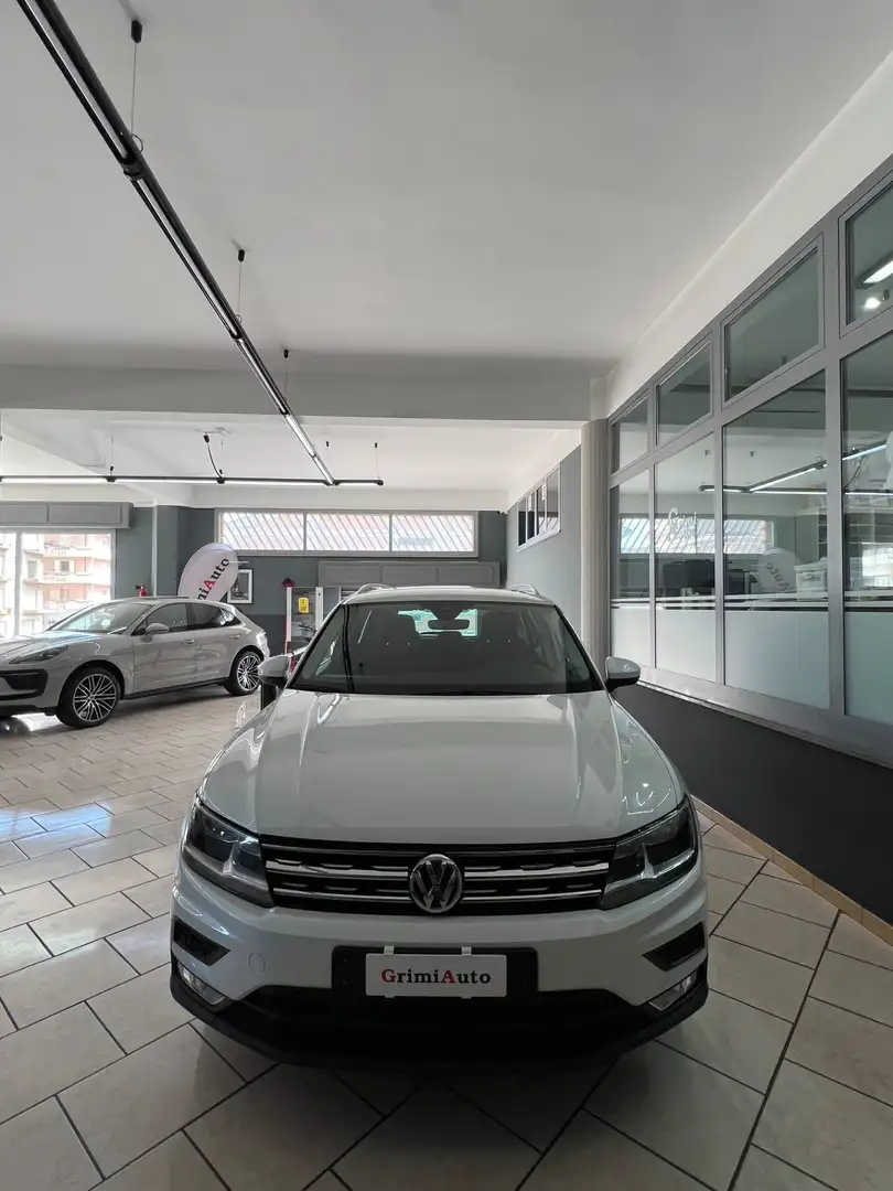 Volkswagen Tiguan Tiguan 2.0 TDI DSG 4MOTION BlueMotion Weiß - 2