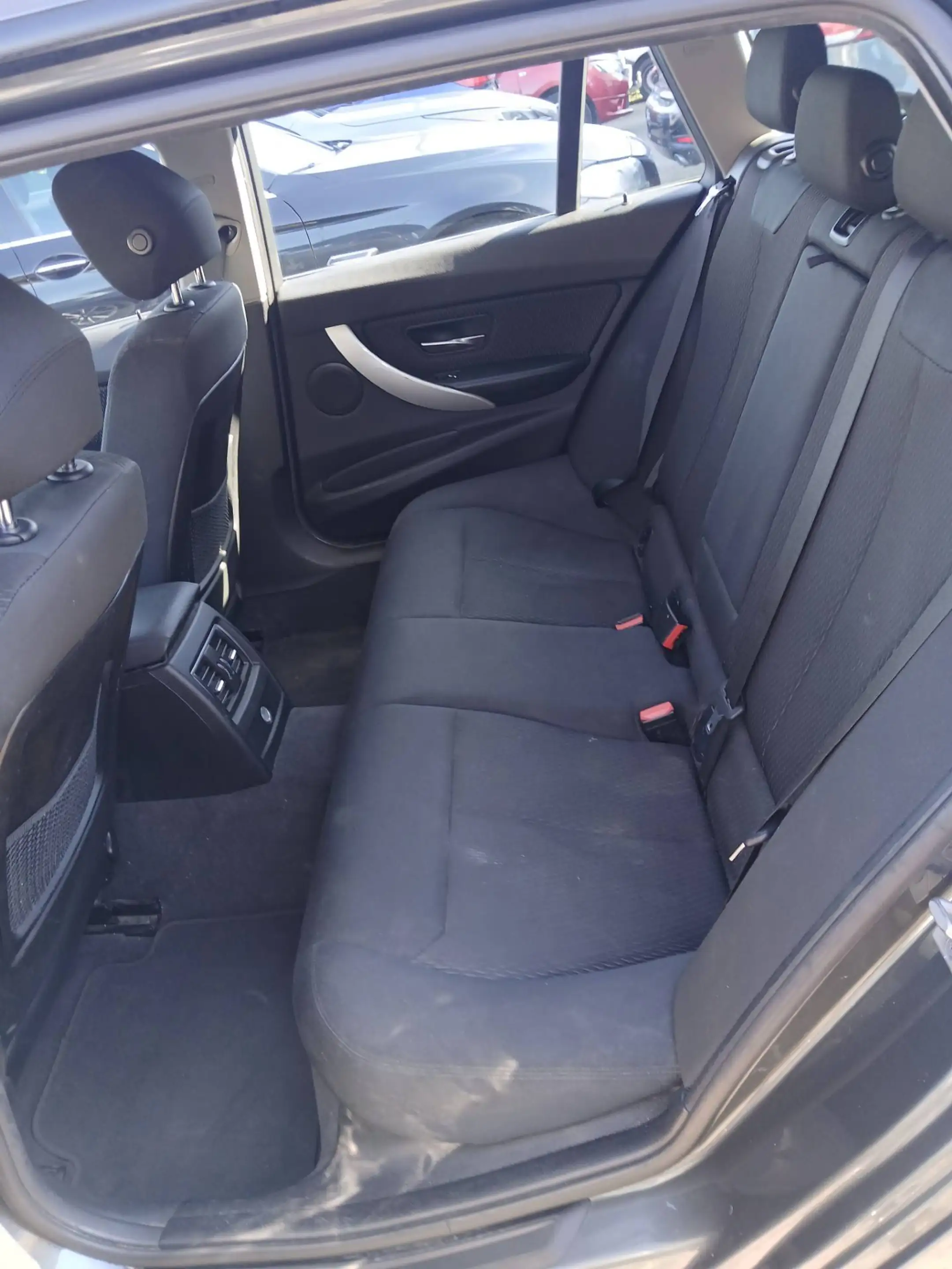 BMW 316 Touring 316 dA — photo 7