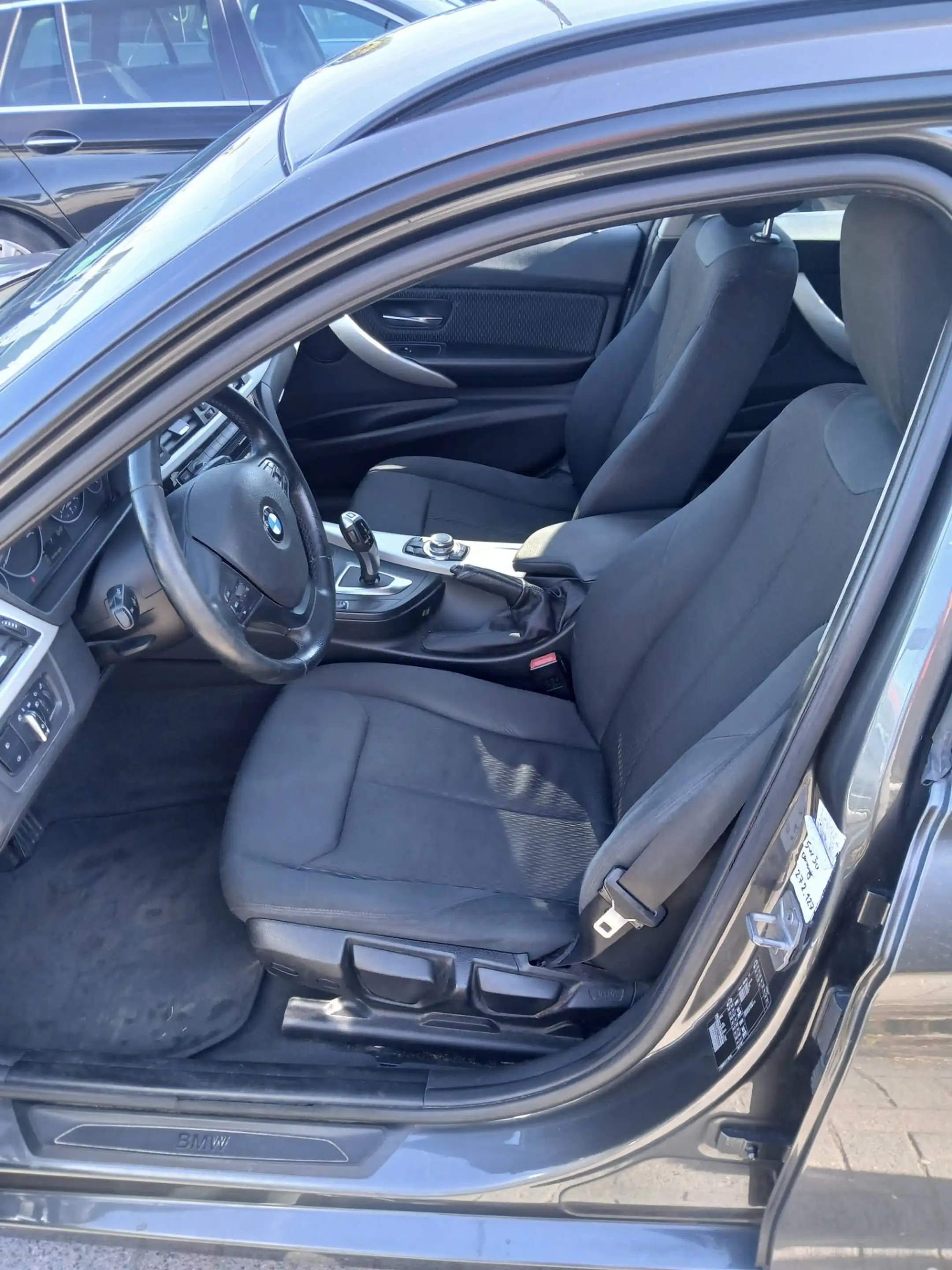 BMW 316 Touring 316 dA — photo 8