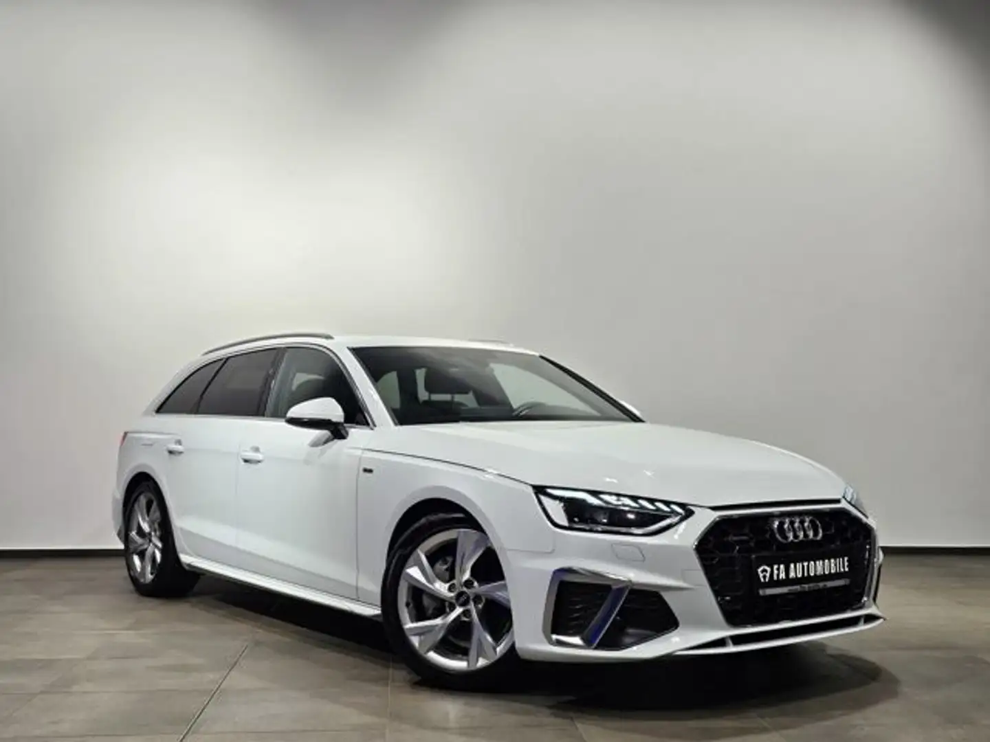 Audi A4 40 TFSI Q 2x S Line Matrix KameraStandheizung Weiß - 2