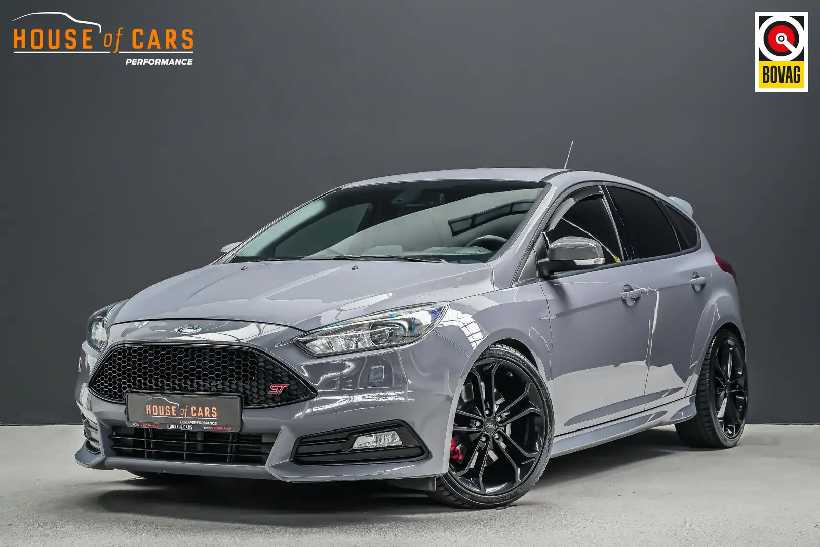 Ford Focus ST-2 2.0 250pk PERFORMANCE PACK |bearlock|navigati Szürke - 1