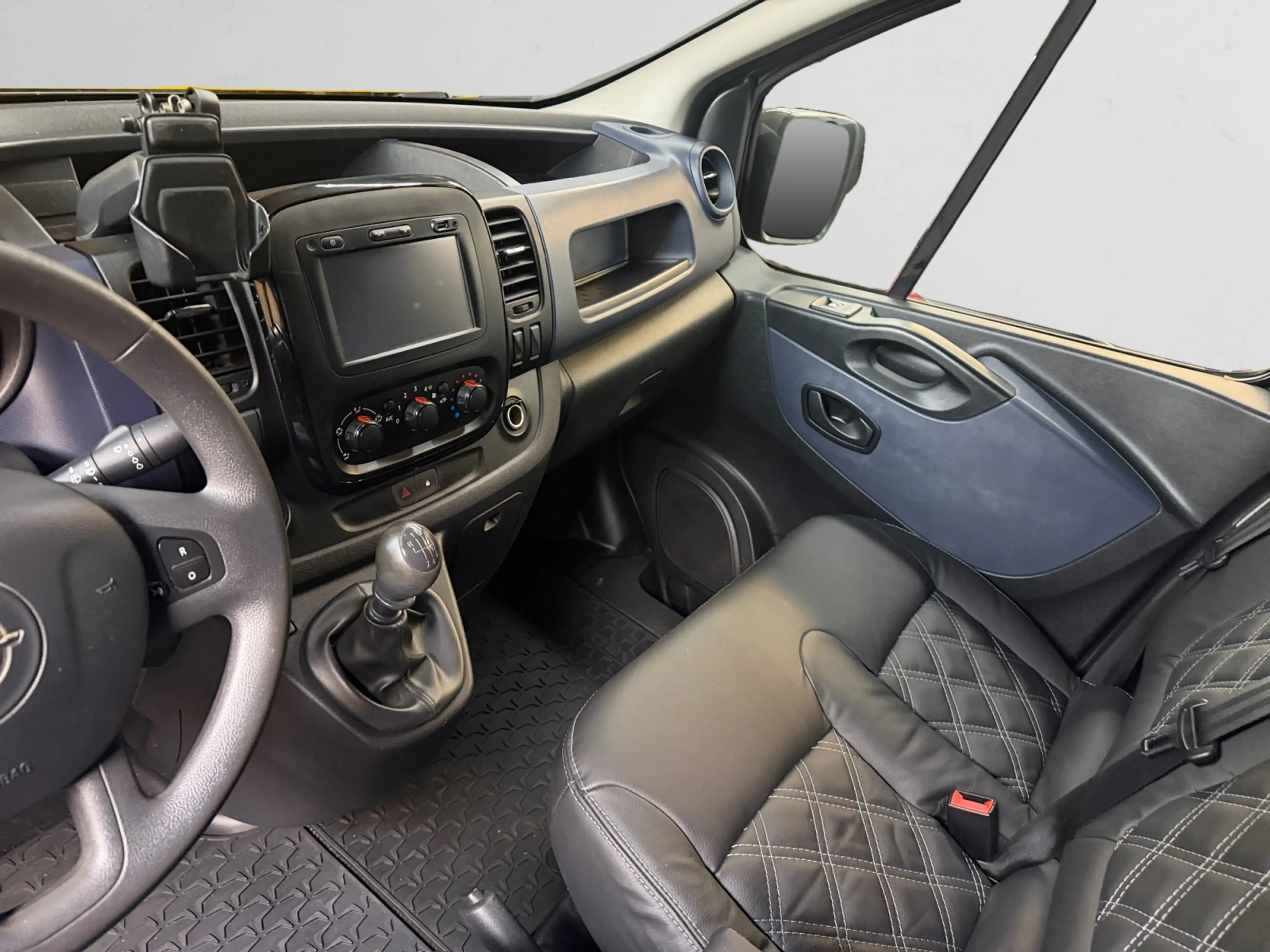 Opel Vivaro 1.6 CDTI L2H1 Edition Euro 6 3 Pers, Design Leder, — photo 7