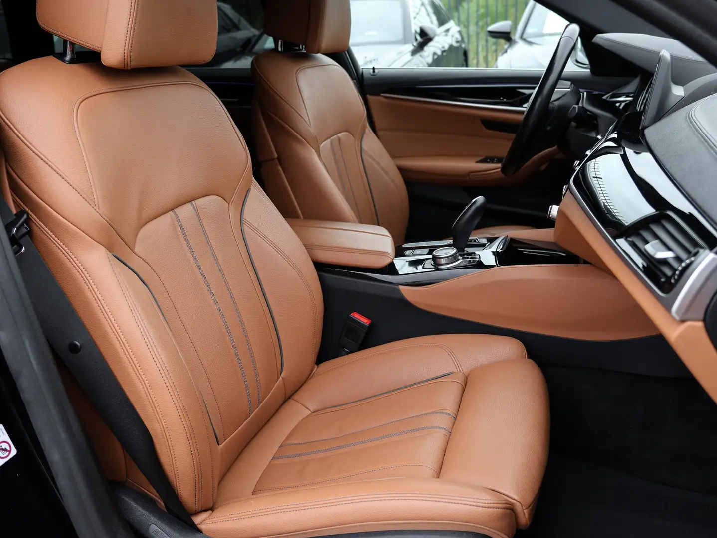 BMW 530 d xDrive Touring Luxury Line - PANO MEMORY Nero - 2