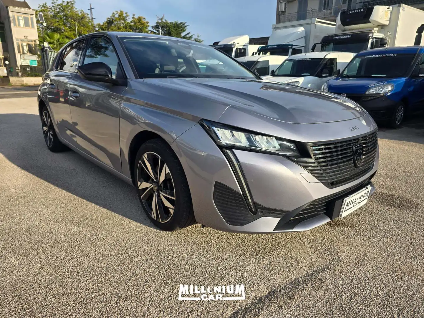 Peugeot 308 308 ALLURE 2023 DIESEL KM 70MILA Grau - 2