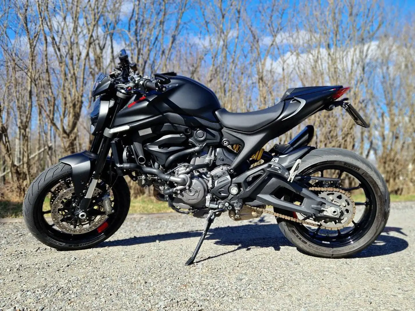 Ducati Monster 937 Zwart - 2