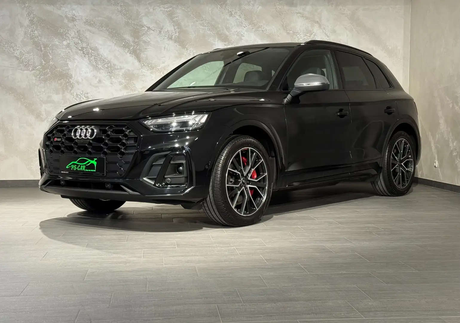 Audi SQ5 **Pano**Standh.**Blacked OUT**Erstbesitz** Černá - 1